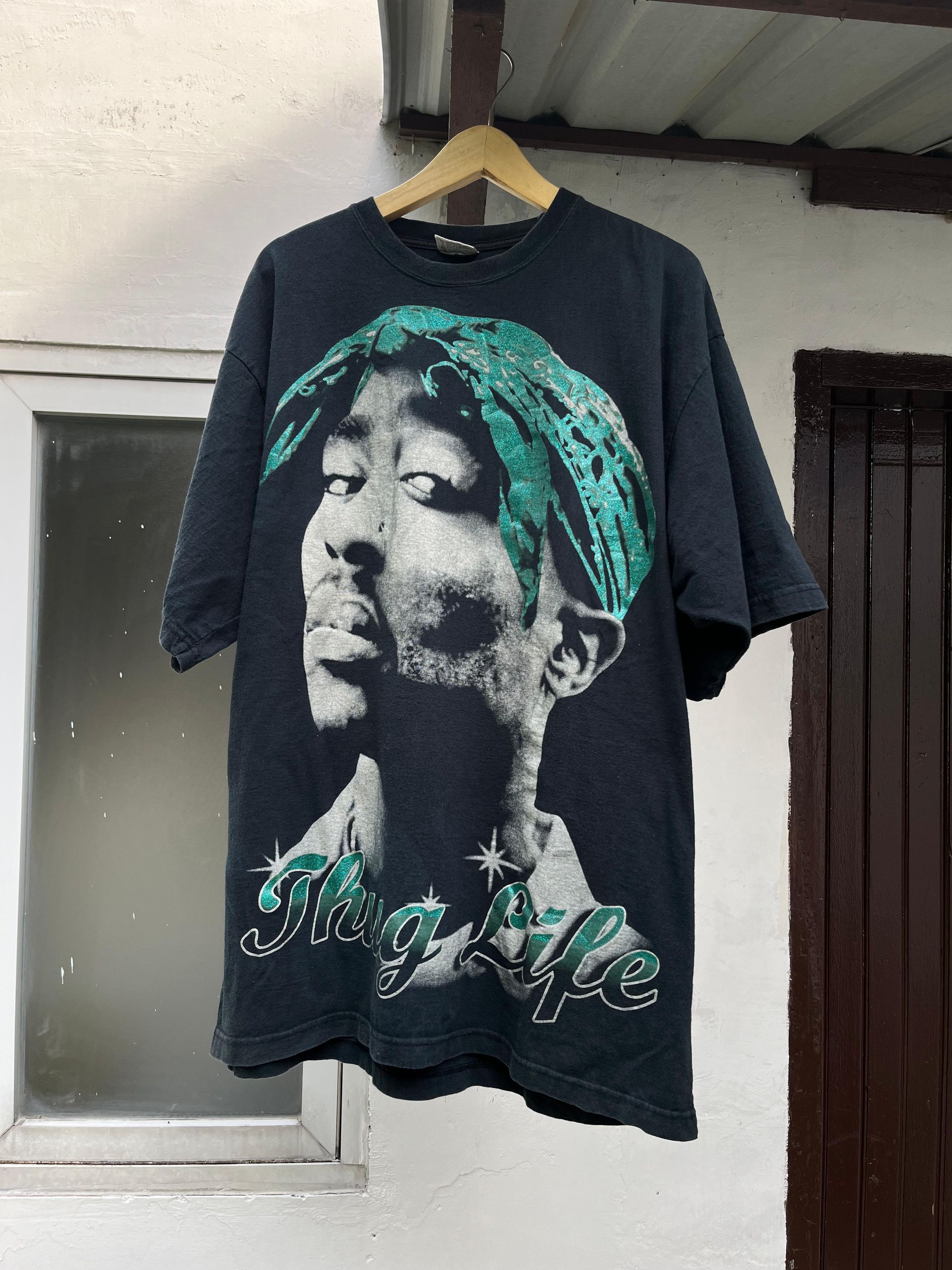 Band Tees × Rap Tees × Vintage Vintage 90's Tupac Shakur Thug Life Tshirt Size US XXL / EU 58 / 5 - 1 Thumbnail