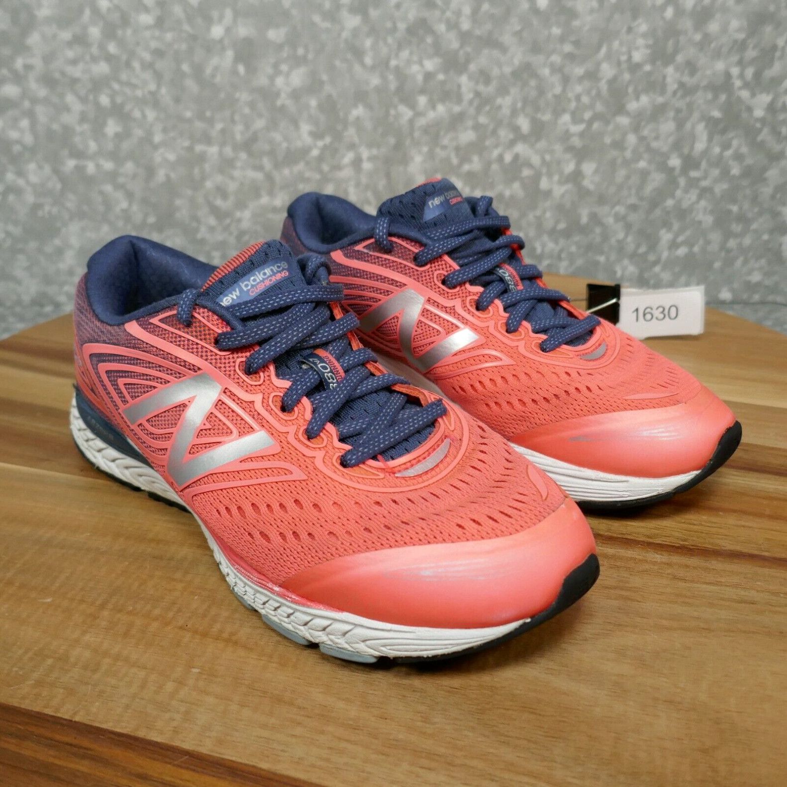 New Balance New Balance 880 v7 Sneaker Womens 6 Pink Running Shoe Grailed