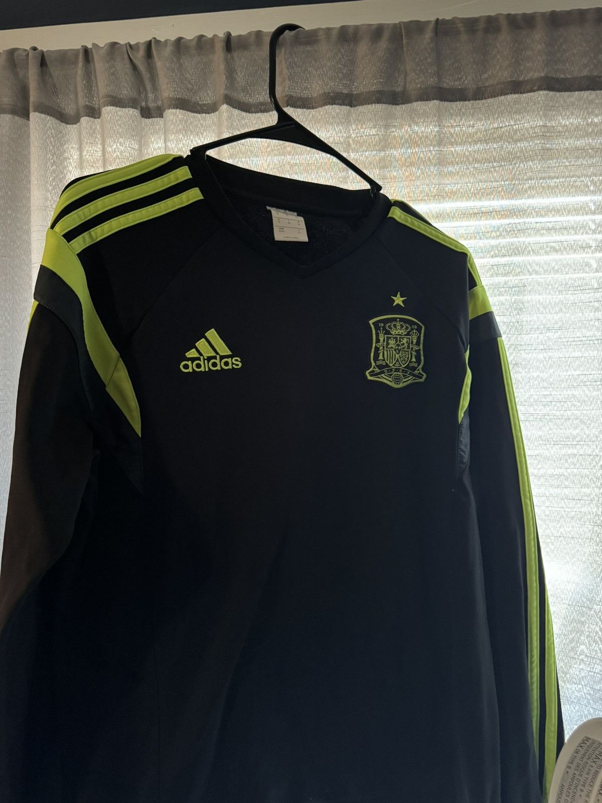 Adidas × Vintage Adidas Spain long sleeve jersey Size US M / EU 48-50 / 2 - 1 Thumbnail
