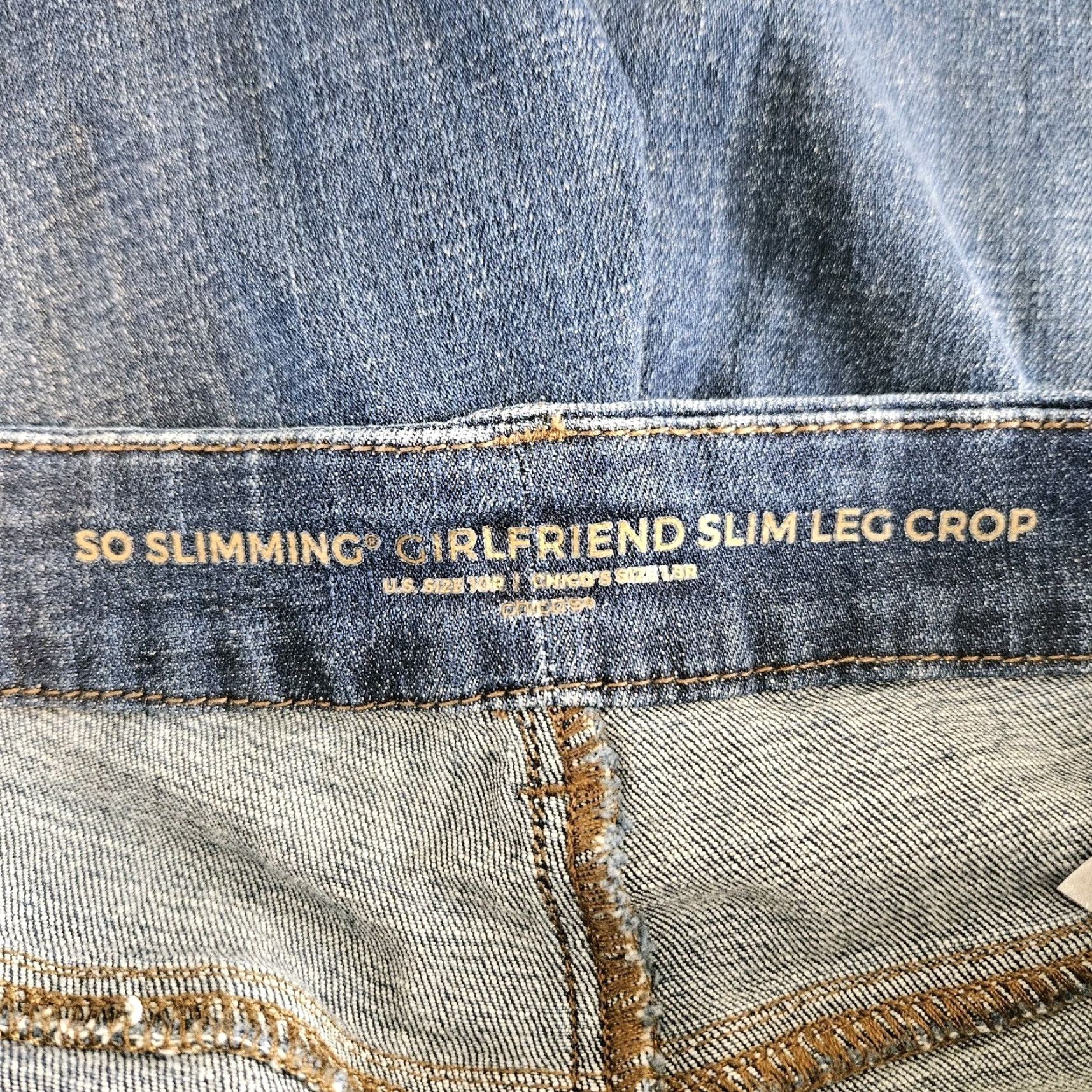 Vintage Chico's Womens So Slimming Girlfriend Slim Leg Crop Jeans Sz 10 Blue Mid Rise Jeans Cropped Womens Slimming 10 Blue Chico's Size 32" / US 10 / IT 46 - 7 Thumbnail