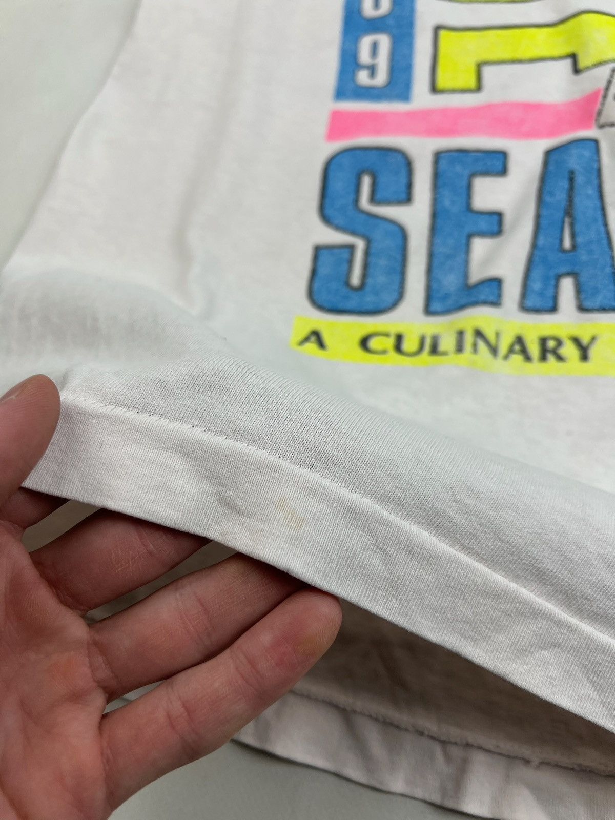 Vintage 1989 Seattle The Bite Tour City Art culinary extravaganza Size US L / EU 52-54 / 3 - 8 Thumbnail