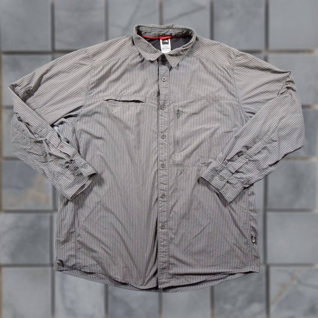 The North Face The North Face Shirt Mens XL Gray Button Down Long Sleeve Lightweight Roll Up Size US XL / EU 56 / 4 - 1 Thumbnail