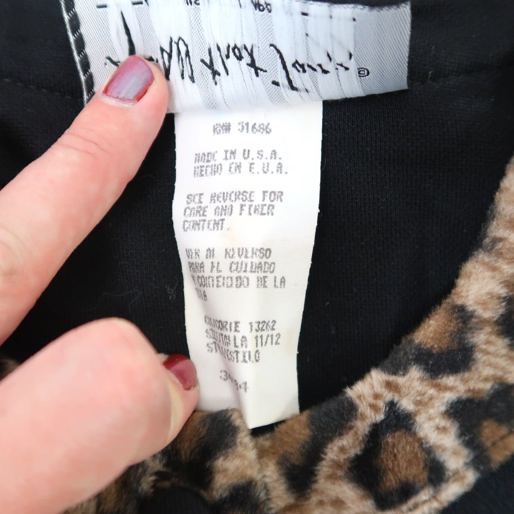 Vintage VINTAGE All That Jazz Jacket Black Knit Leopard Faux Fur Trim 90s 12 Women's Short Sleeve Button Casual Workwear 90s Print Size XL / US 12-14 / IT 48-50 - 6 Thumbnail