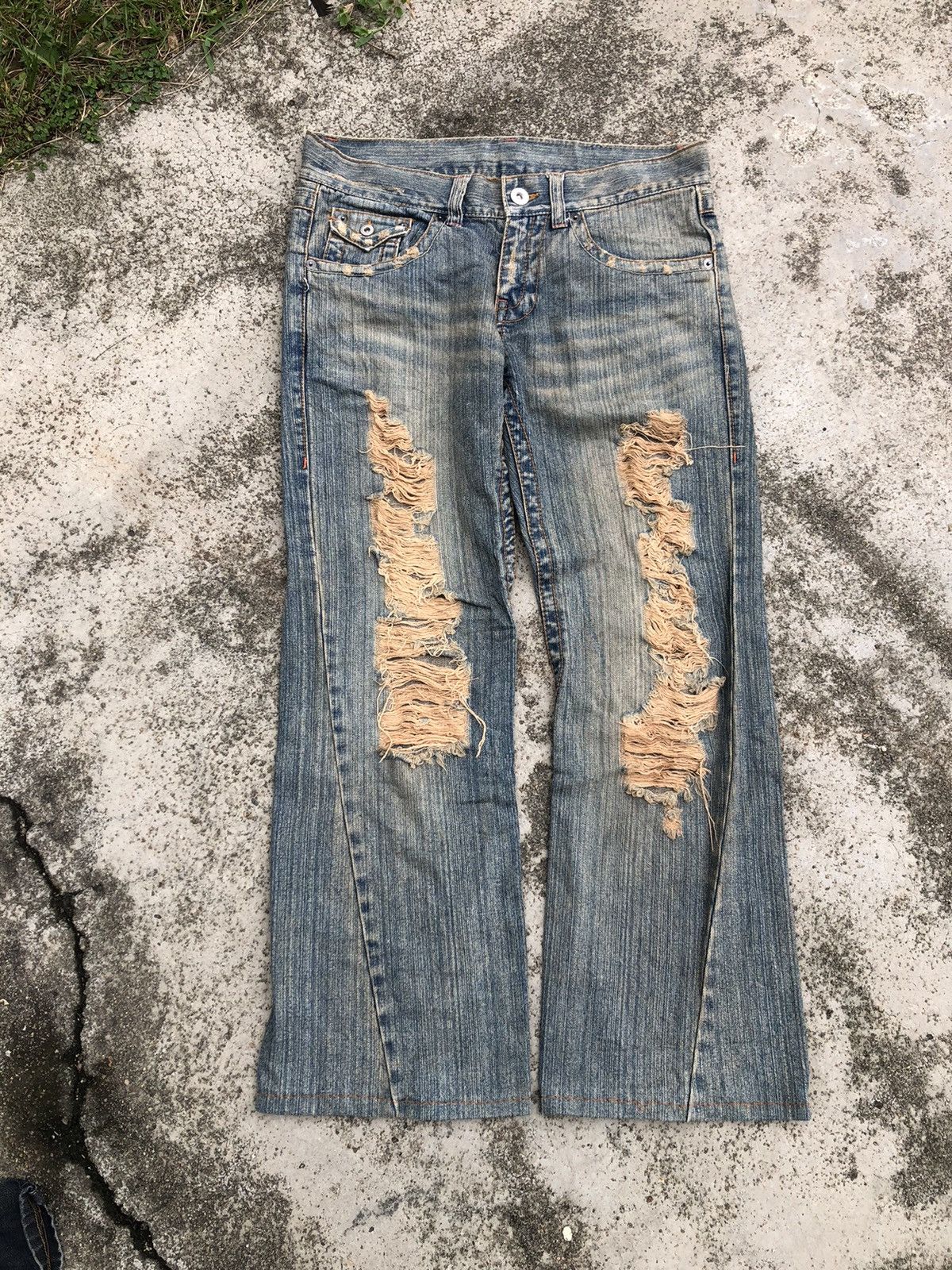 Other RUSTY BLUE FLARED DISTRESSED DENIM Size US 32 / EU 48 - 1 Thumbnail