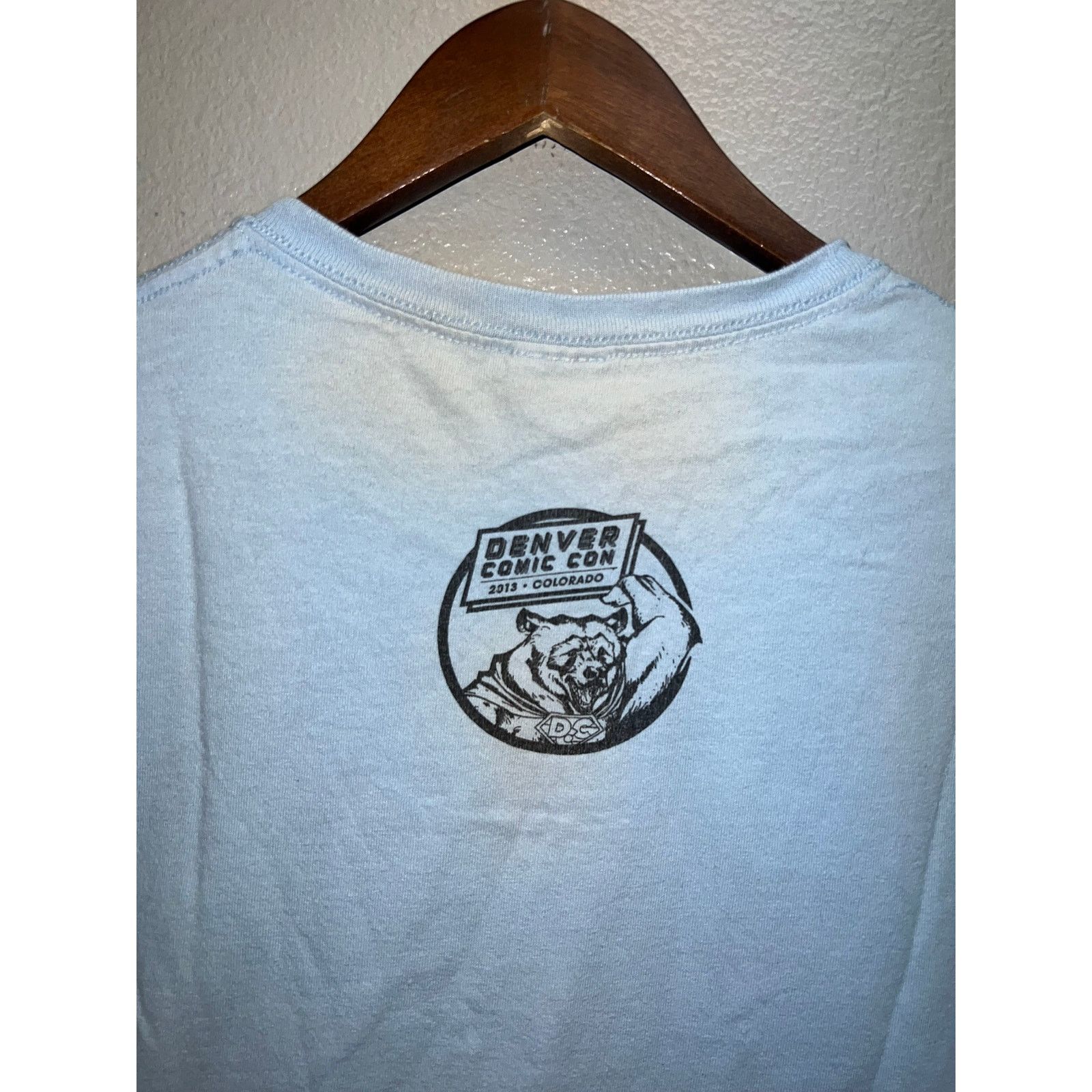 Gildan Comic Con Shirt Denver Colorado Convention 2013 Blue Tee XL Size US XL / EU 56 / 4 - 9 Thumbnail
