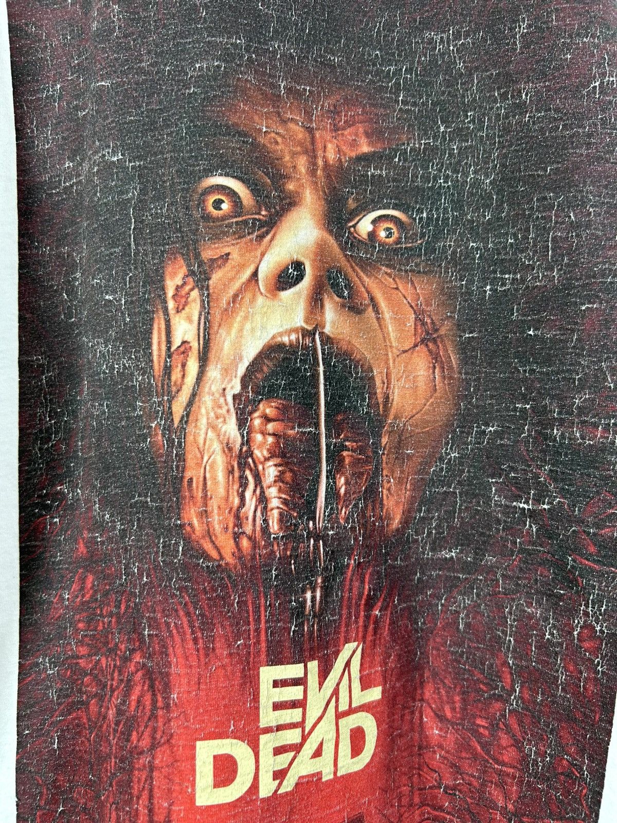 Vintage Vintage Style Evil Dead Horror Movie T-Shirt Size XL Size US XL / EU 56 / 4 - 4 Thumbnail