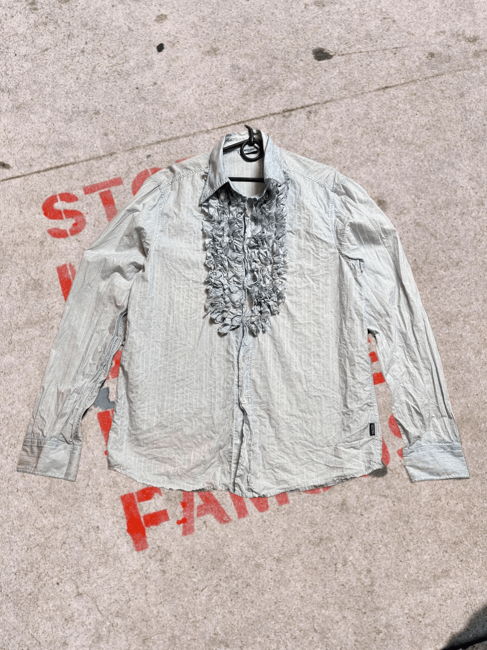 Moschino Moschino Jeans Ruffle Chambray Long Sleeve Button Blouse Size US L / EU 52-54 / 3 - 1 Thumbnail
