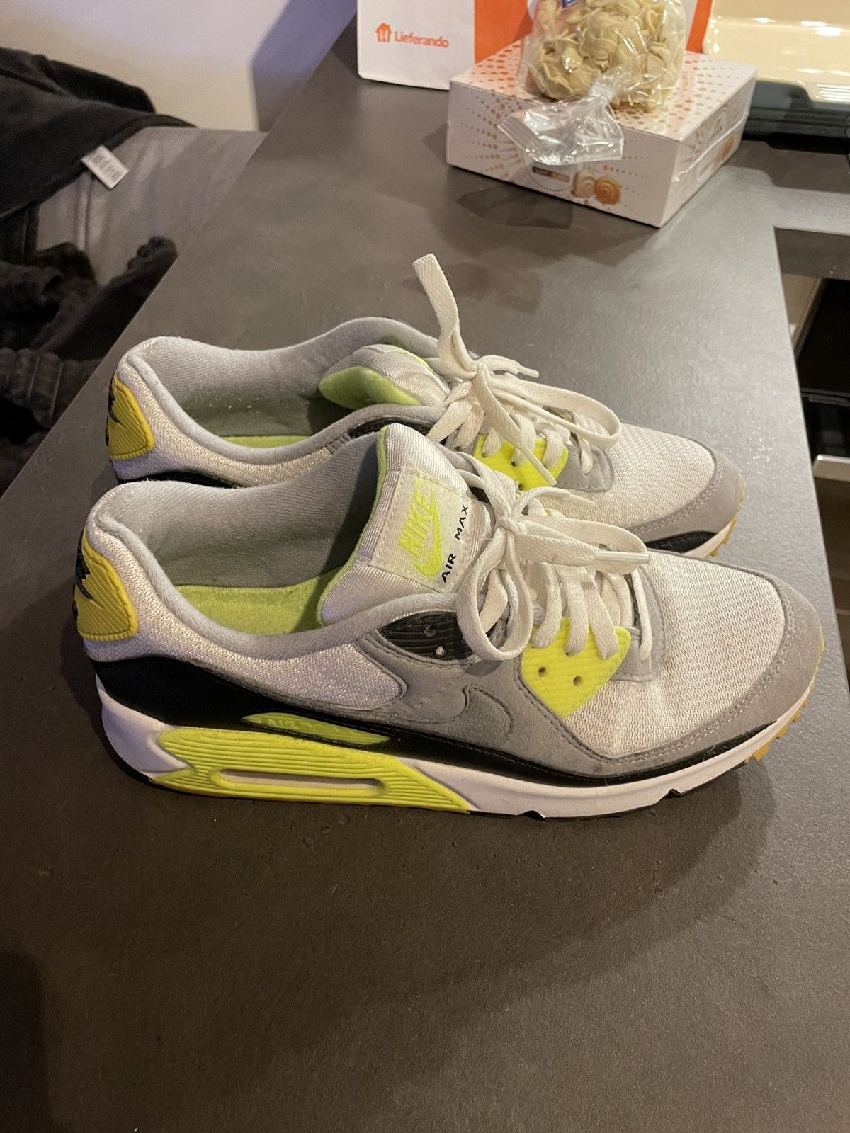 Nike NIKE Air Max 90s White Volt Size US 10 / EU 43 - 3 Thumbnail