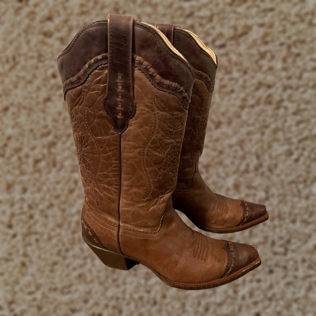 Vintage Corral Boots Western Cowboy Boots Brown Embroidered Floral Ladies Womens 9M Size US 9 / IT 39 - 1 Thumbnail