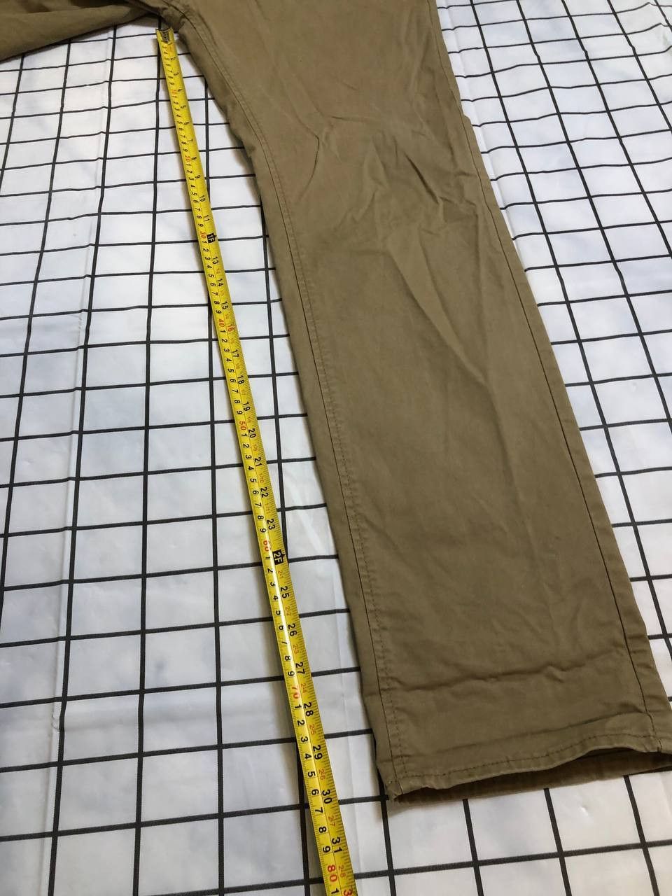 Hugo Boss HUGO Boss Sand Straight Leg Chino Size US 32 / EU 48 - 6 Thumbnail
