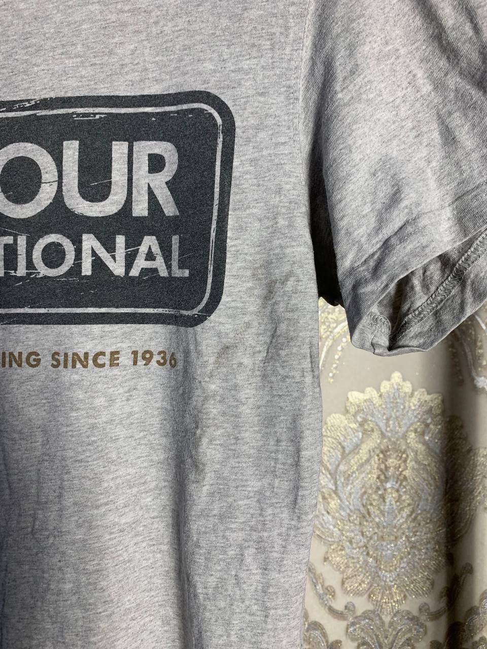 Barbour Vintage Barbour International classic T-shirt Casual y2K Size US S / EU 44-46 / 1 - 4 Thumbnail