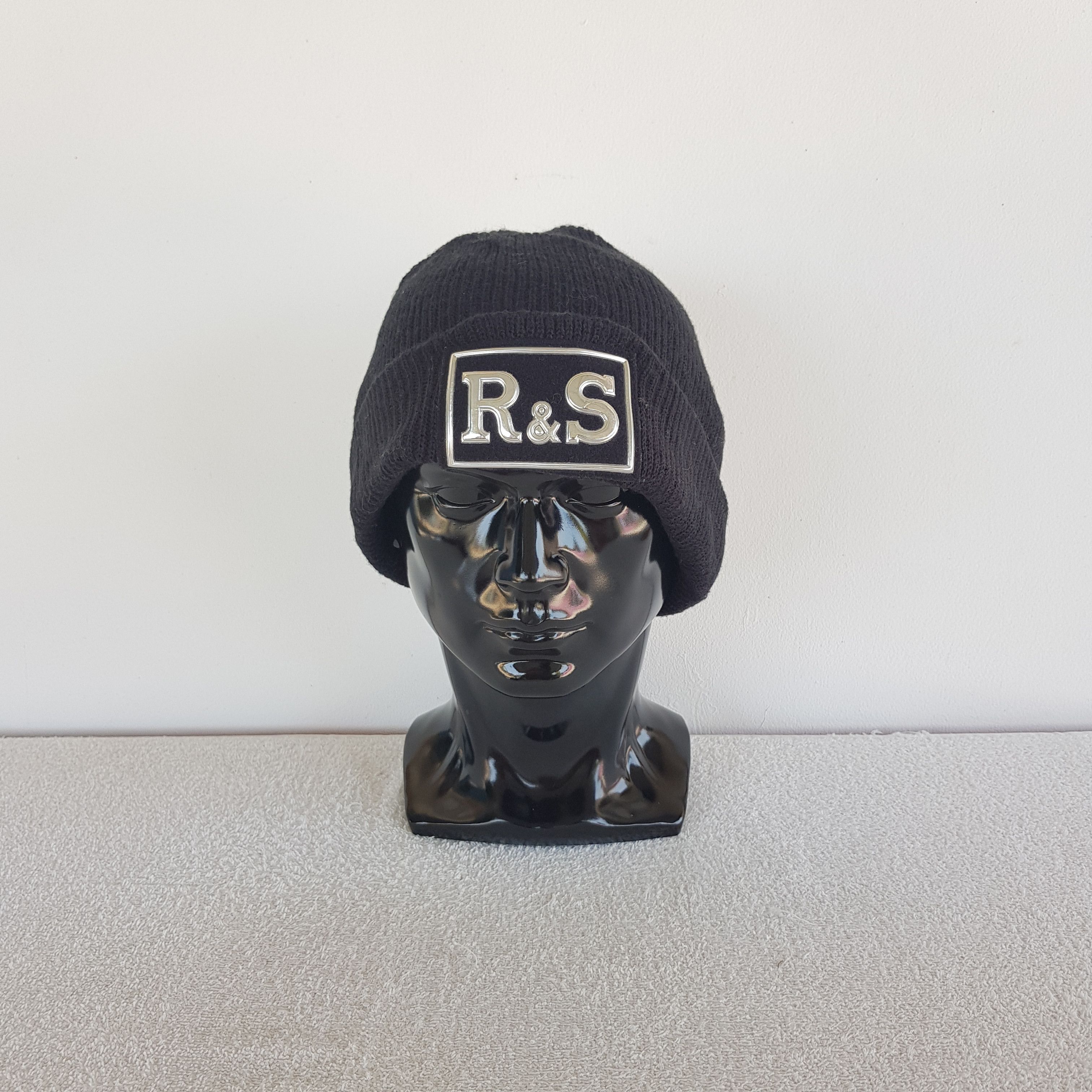 Japanese Brand Vintage R&S Beanie Humor Snow Knitted Caps Hats. Size ONE SIZE - 2 Thumbnail
