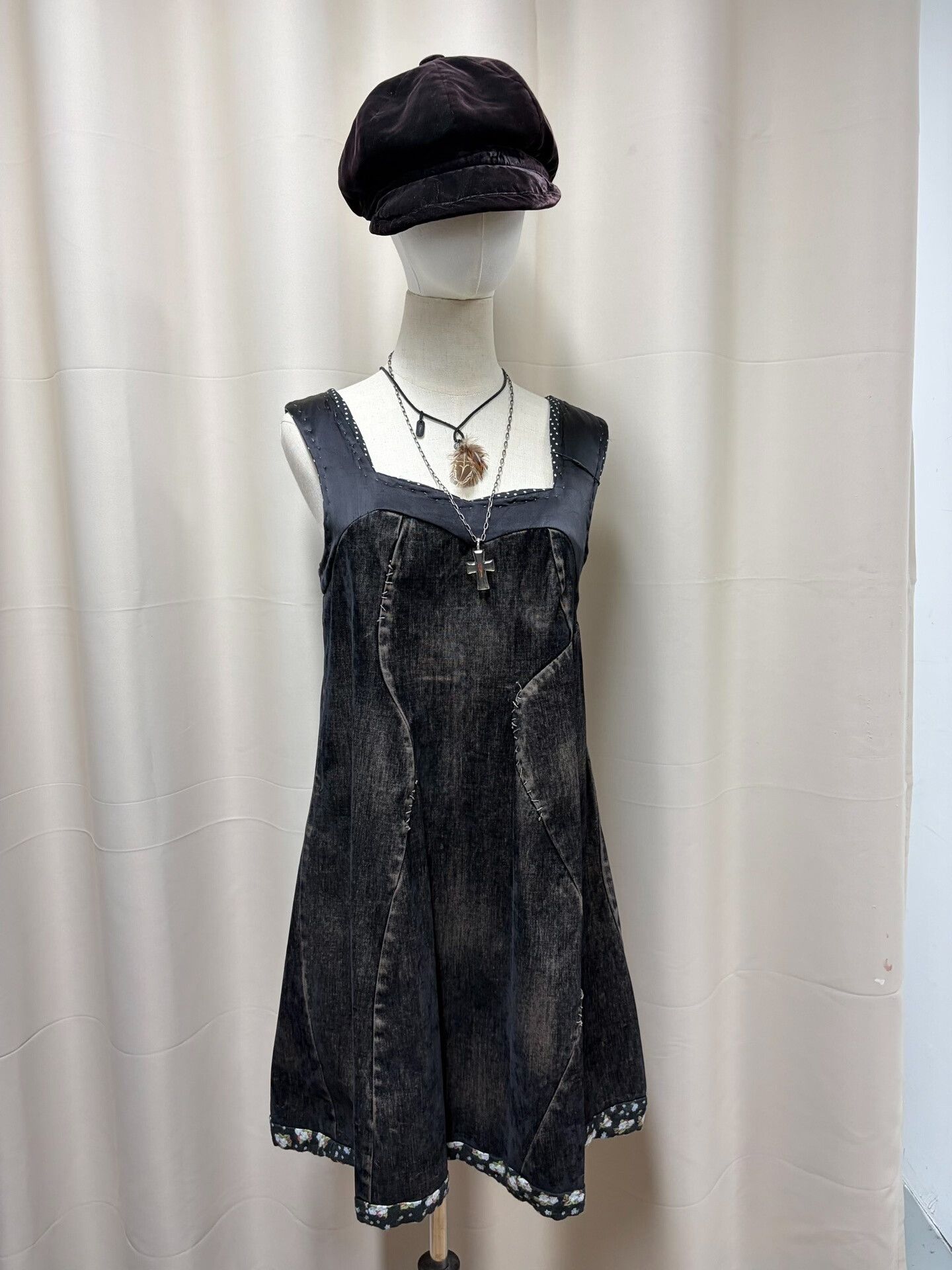 Undercover Undercover Beautiful Dress with Dot Lining Size M / US 6-8 / IT 42-44 - 1 Thumbnail