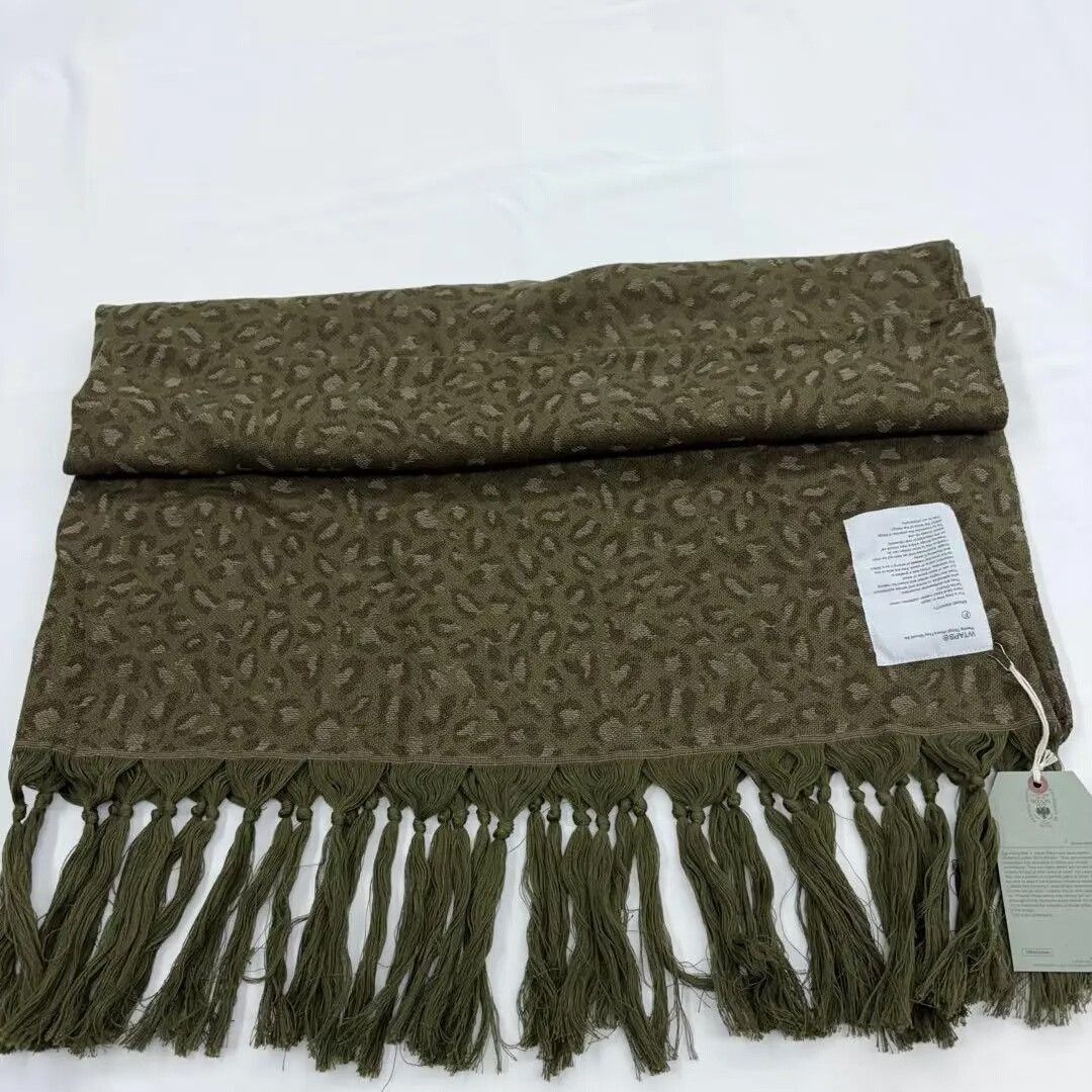 wtaps scarf brand new authentic from Japan