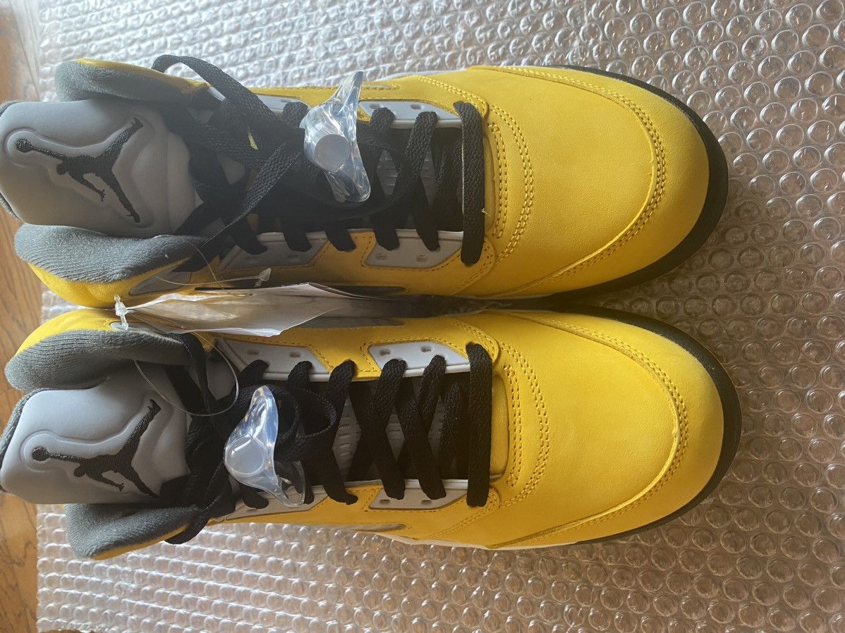 Jordan Brand US 9.5 AIR JORDAN 5 RETRO TOKYO 23（2025） IO3372-700 AJ5 Size US 9.5 / EU 42-43 - 3 Thumbnail