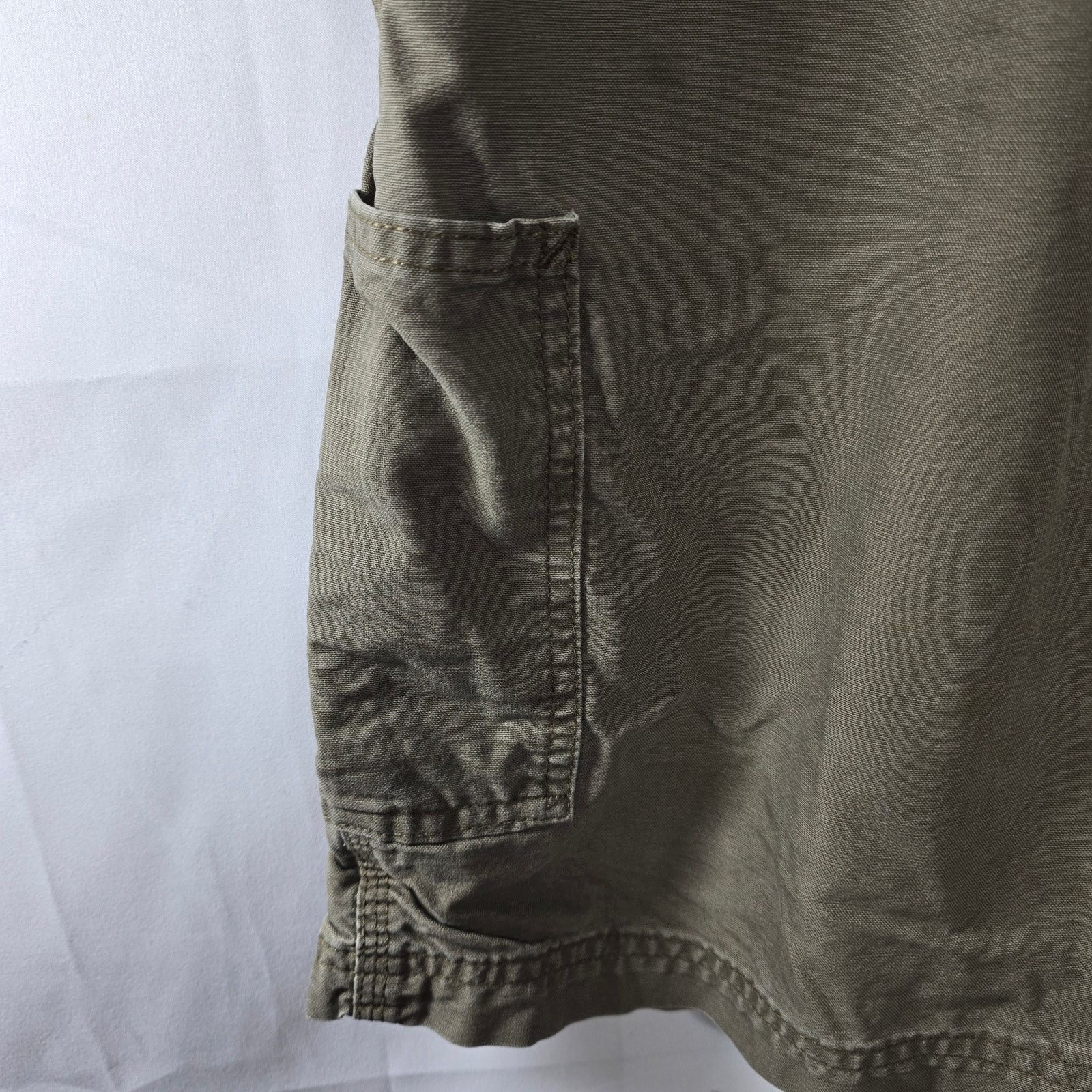 Carhartt Vintage Men's Carhartt Green Cargo Shorts Size 40 Size US 40 / EU 56 - 2 Thumbnail