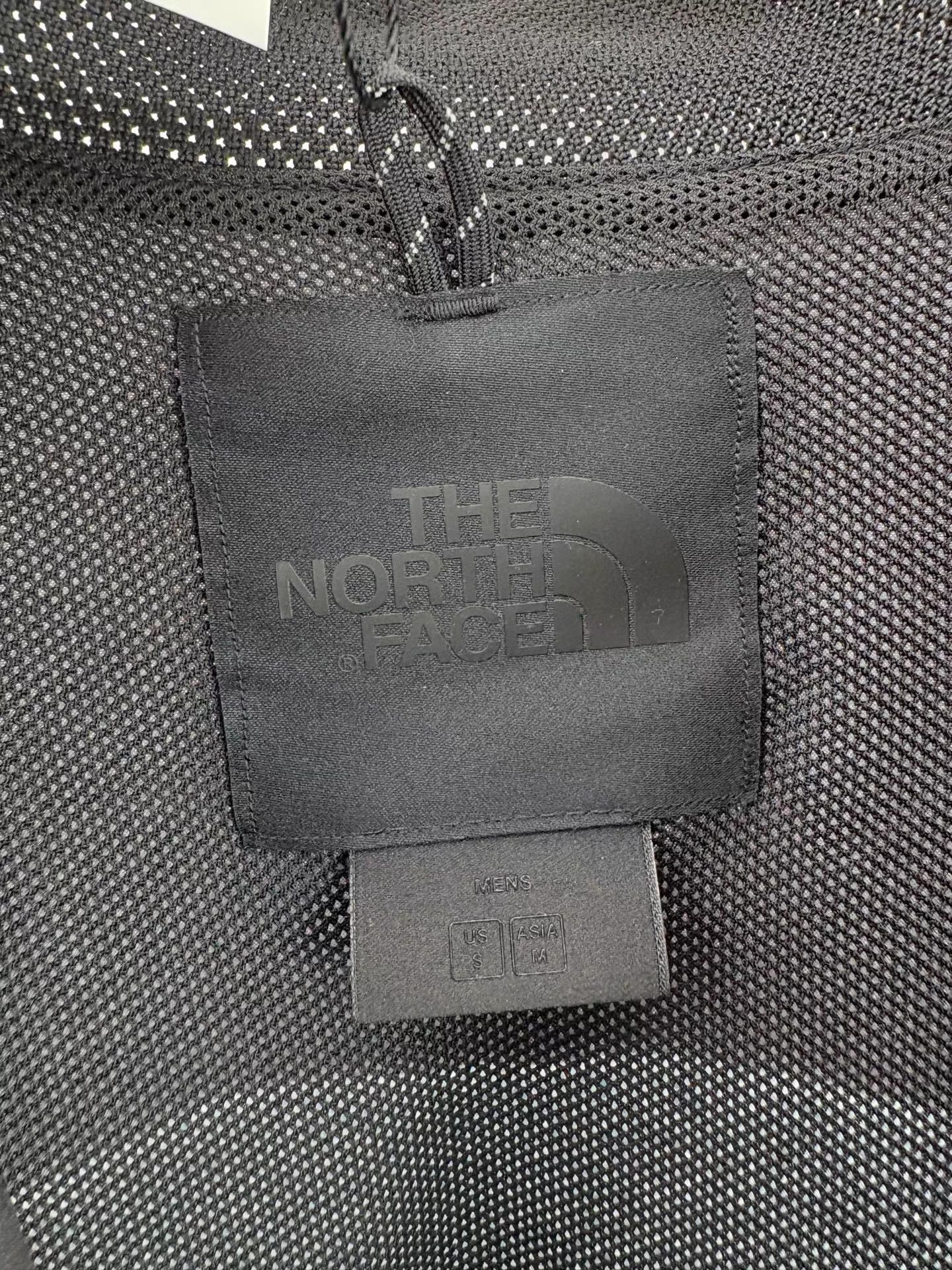 The North Face THE NORTH FACE Color Block Jacket Size US S / EU 44-46 / 1 - 4 Thumbnail