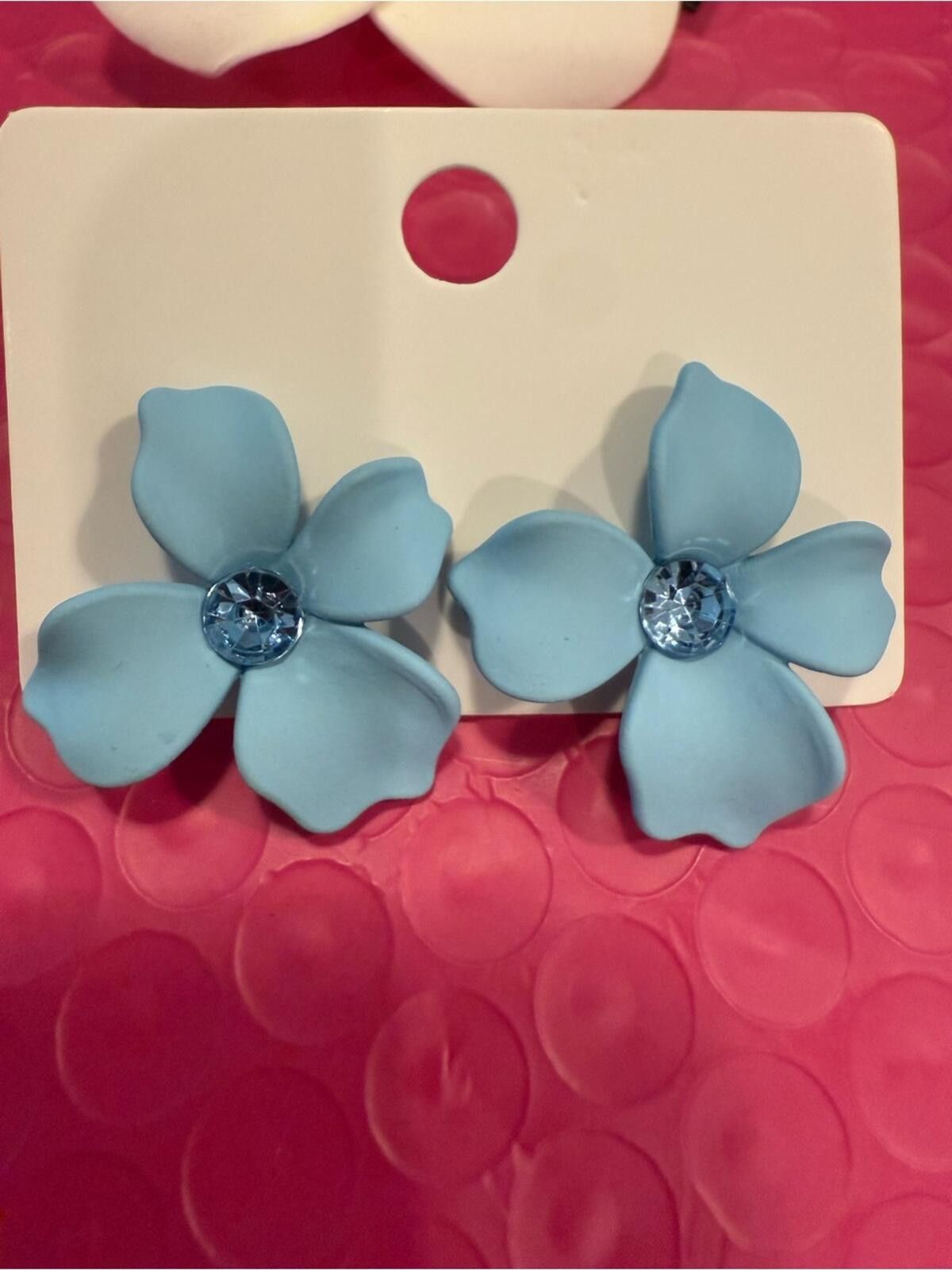 Other Tropical Hawaiian floral rhinestone earrings & hair clip set Size ONE SIZE - 3 Thumbnail