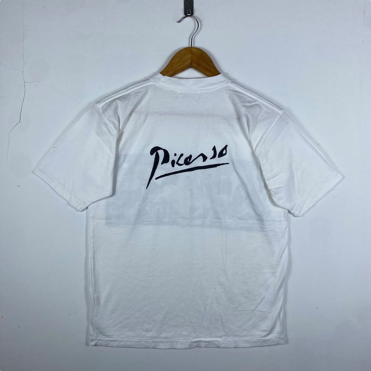Vintage Unworn Vintage 90's PABLO PICASSO Guernica Artwork Tee Shirt Size US XL / EU 56 / 4 - 5 Thumbnail