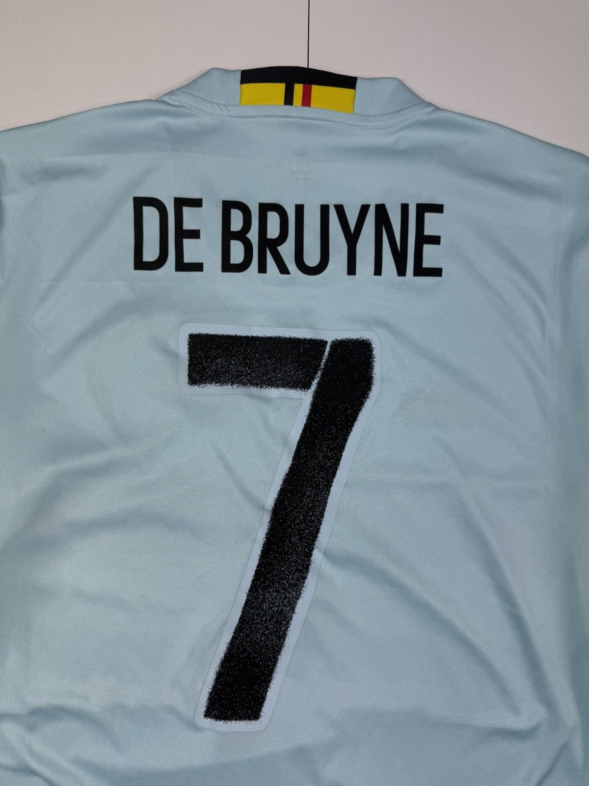 Adidas Adidas Belgium Away Jersey 2015/16 Kevin De Bruyne #7 Size US L / EU 52-54 / 3 - 11 Thumbnail