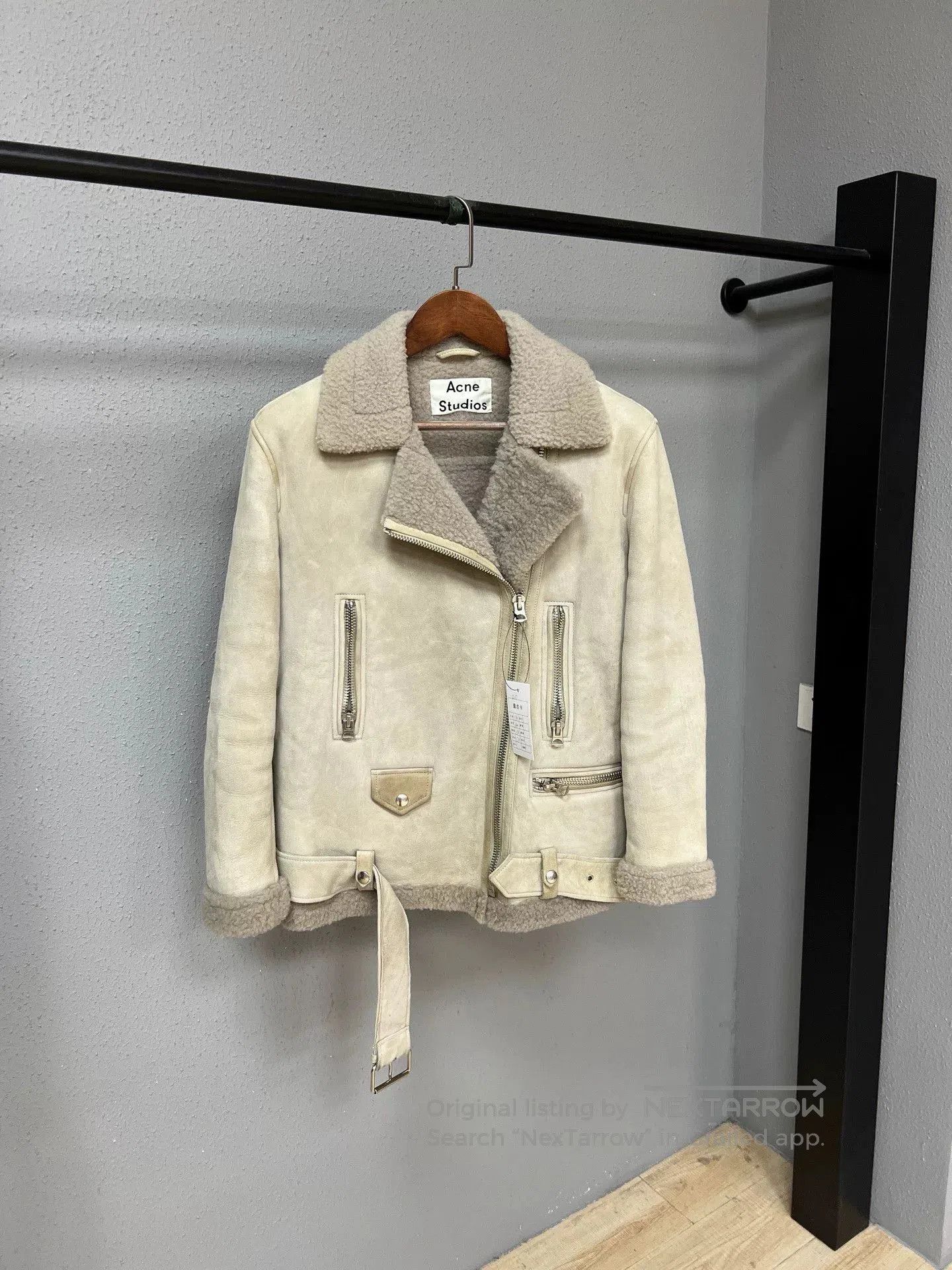 Acne Studios beige shearling jacket by acne studios. Size S / US 4 / IT 40 - 1 Thumbnail