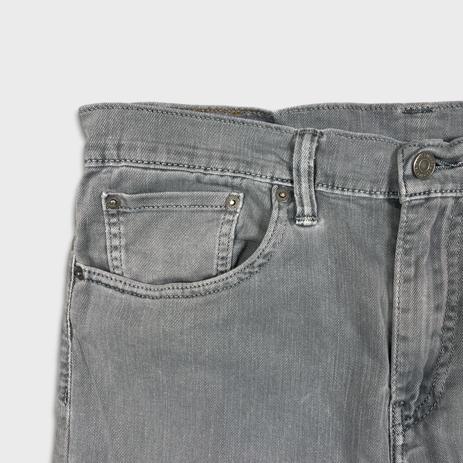 Levi's × Vintage Levi's 508 Jeans 31x30 Regular Taper Lightweight Denim Pants Size US 30 / EU 46 - 3 Thumbnail