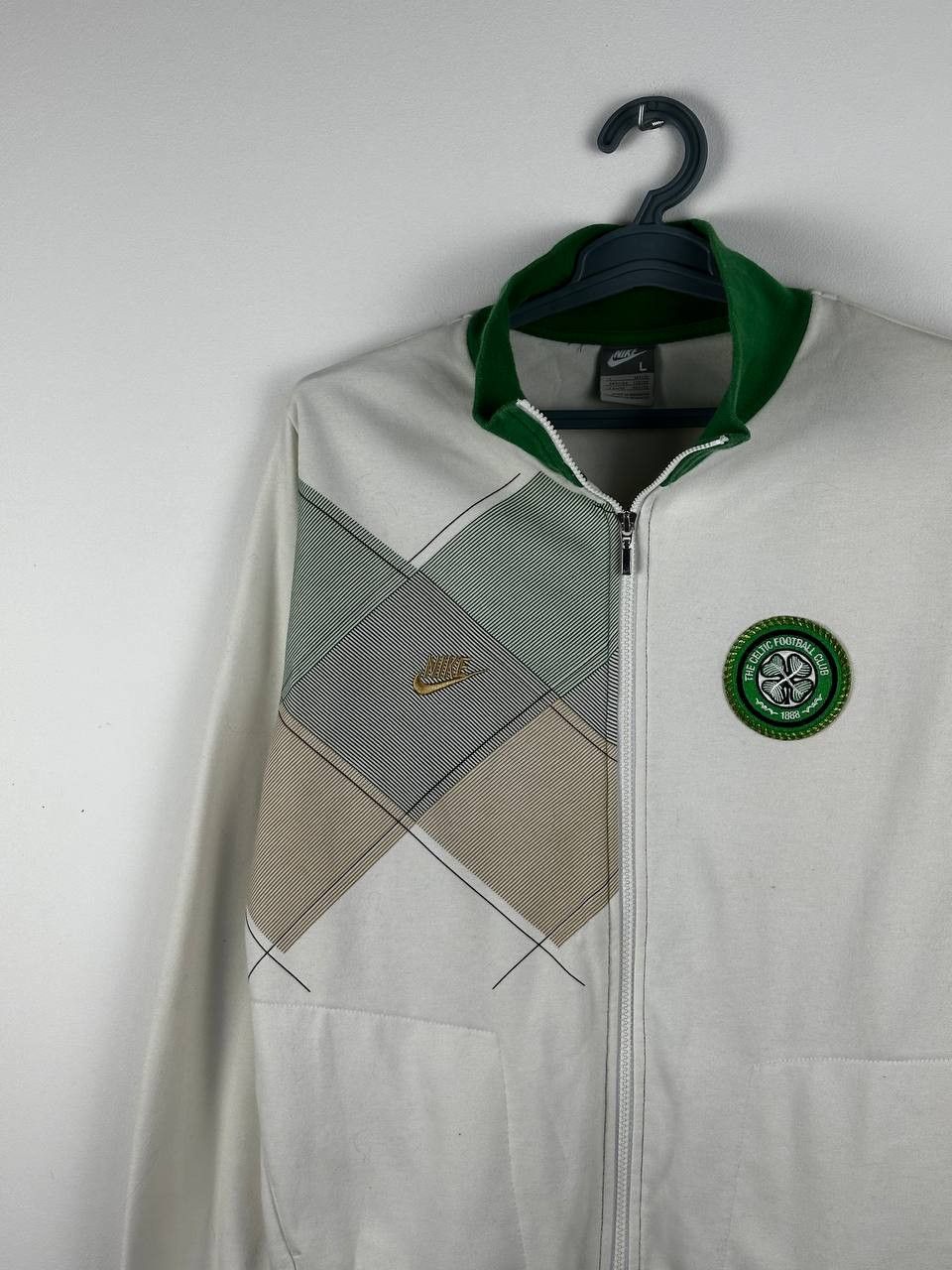 Nike × Vintage Vintage Nike Celtic FC Soccer Limited Edition Zip Sweatshirt Size US L / EU 52-54 / 3 - 3 Thumbnail