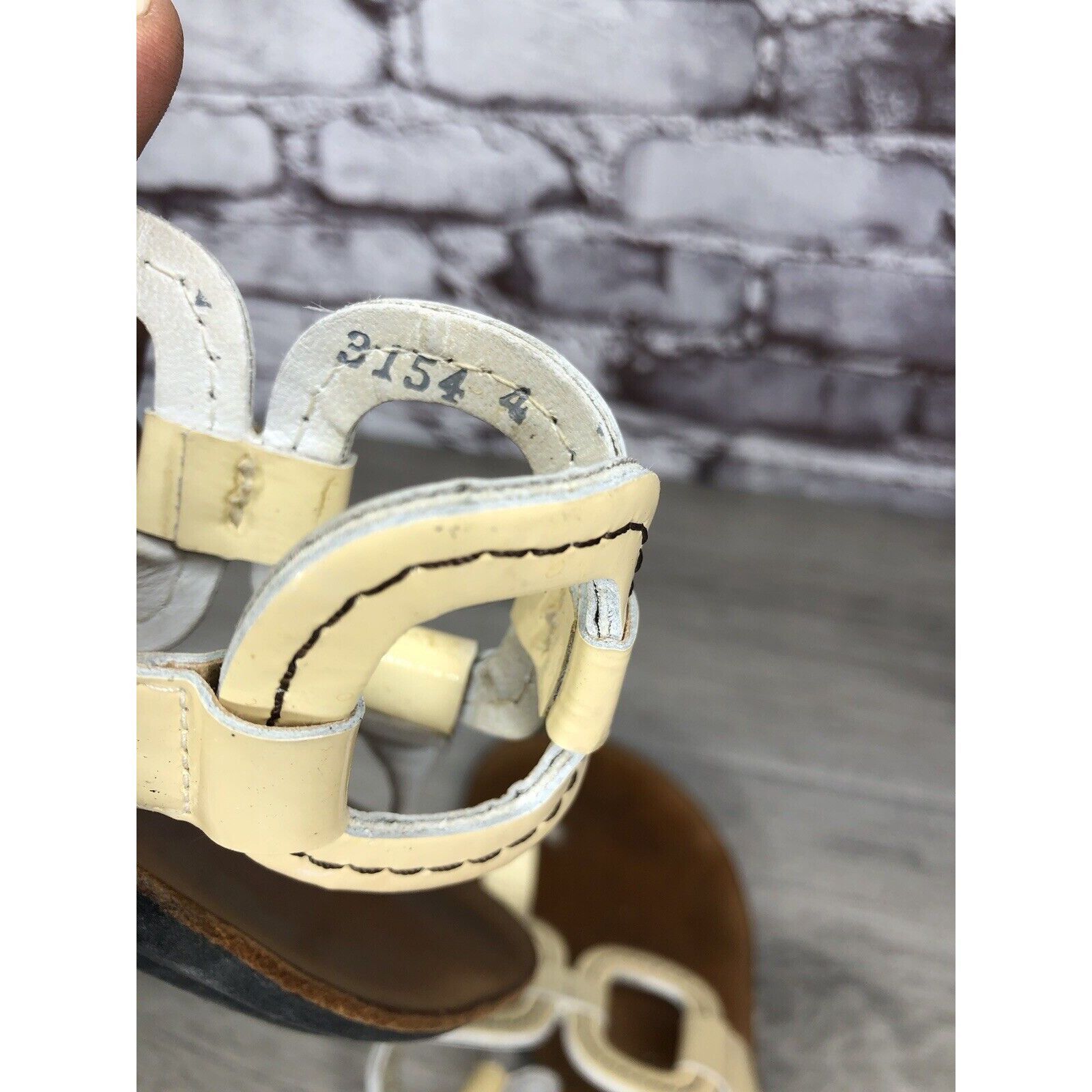 Other Paul Green Munchen Yellow Patent Leather Pump Wedge Sandals Size US 4.5 / IT 34.5 - 17 Thumbnail