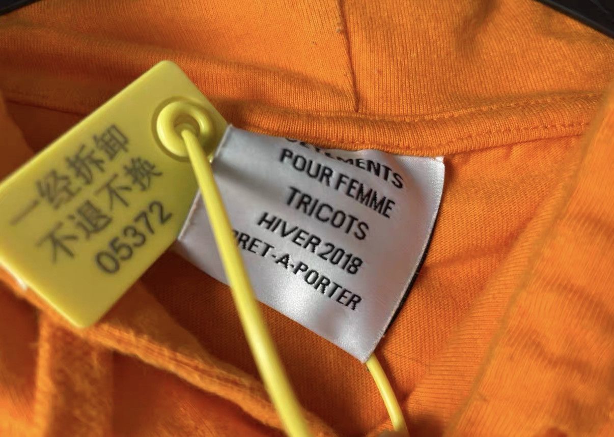 Vetements Vetements P.E.T.S SS18 Oversized Extreme Sleeve Hoodie J31 Size US S / EU 44-46 / 1 - 6 Thumbnail