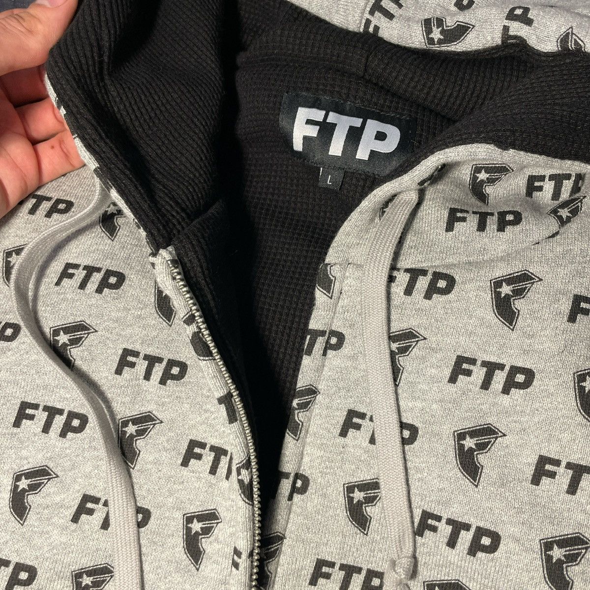 Famous Stars And Straps × Fuck The Population FTP x FAMOUS STAR “ALL OVER PRINT” HOODIE Size US L / EU 52-54 / 3 - 6 Thumbnail