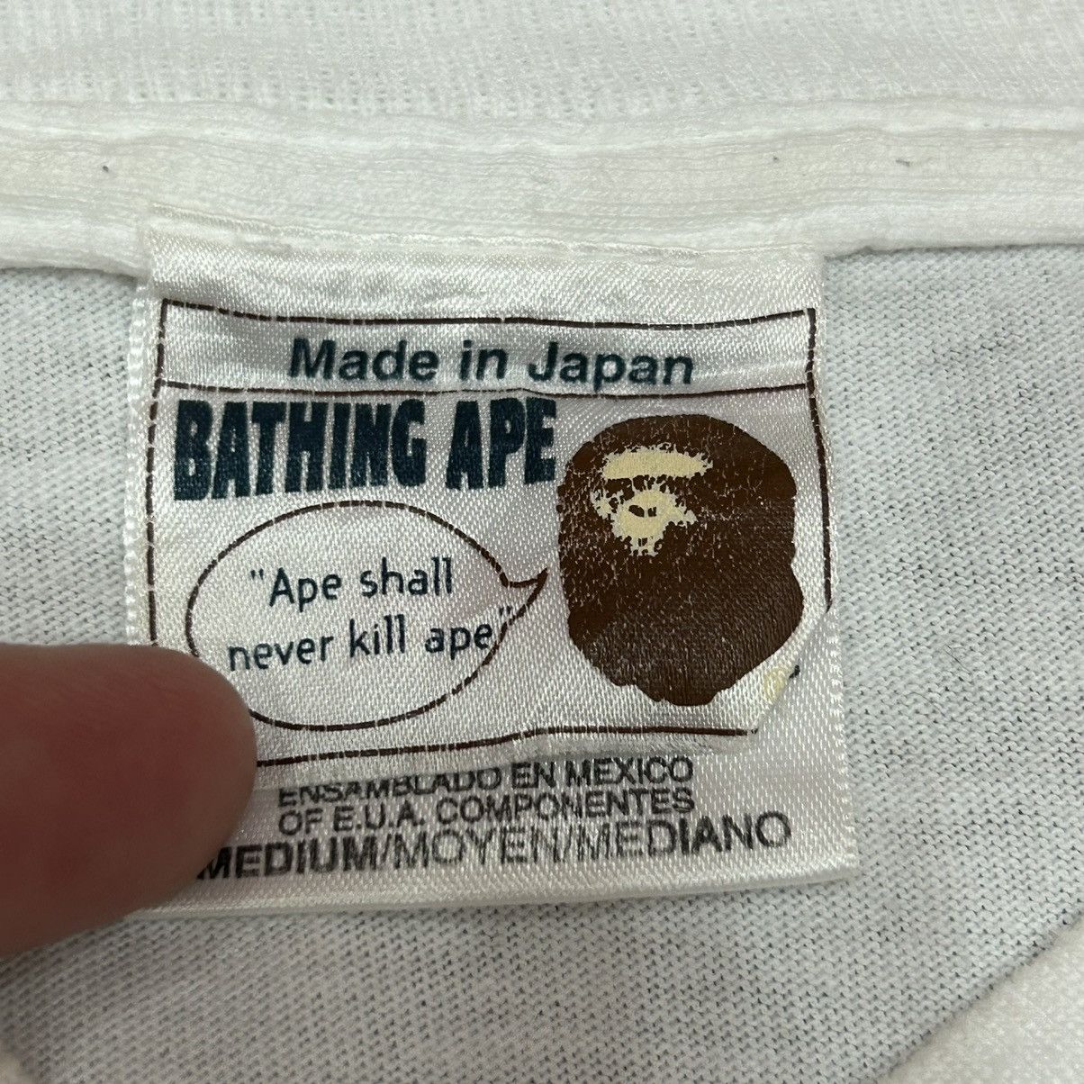 Bape Vintage 90’s Bathing Ape Tee Size US M / EU 48-50 / 2 - 3 Thumbnail