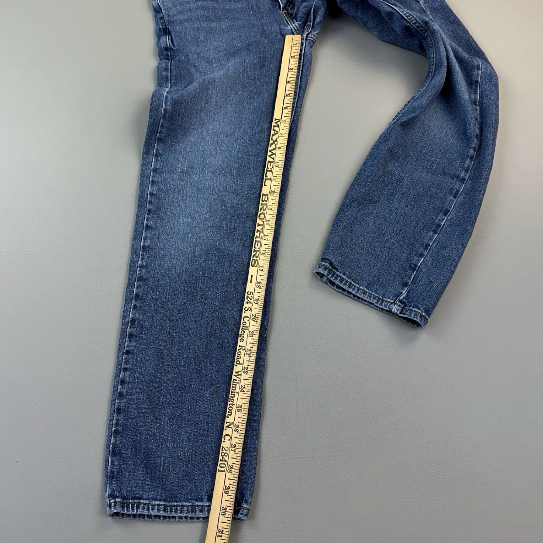 Levi's Levis 505 Jeans Mens 30x30 Blue Dark Wash Denim Regular Fit Stretch Casual - Levi's Jeans - 5-Pocket - Dark Wash - USA Retro Cowboy Theme Mens Jeans Size US 30 / EU 46 - 2 Thumbnail