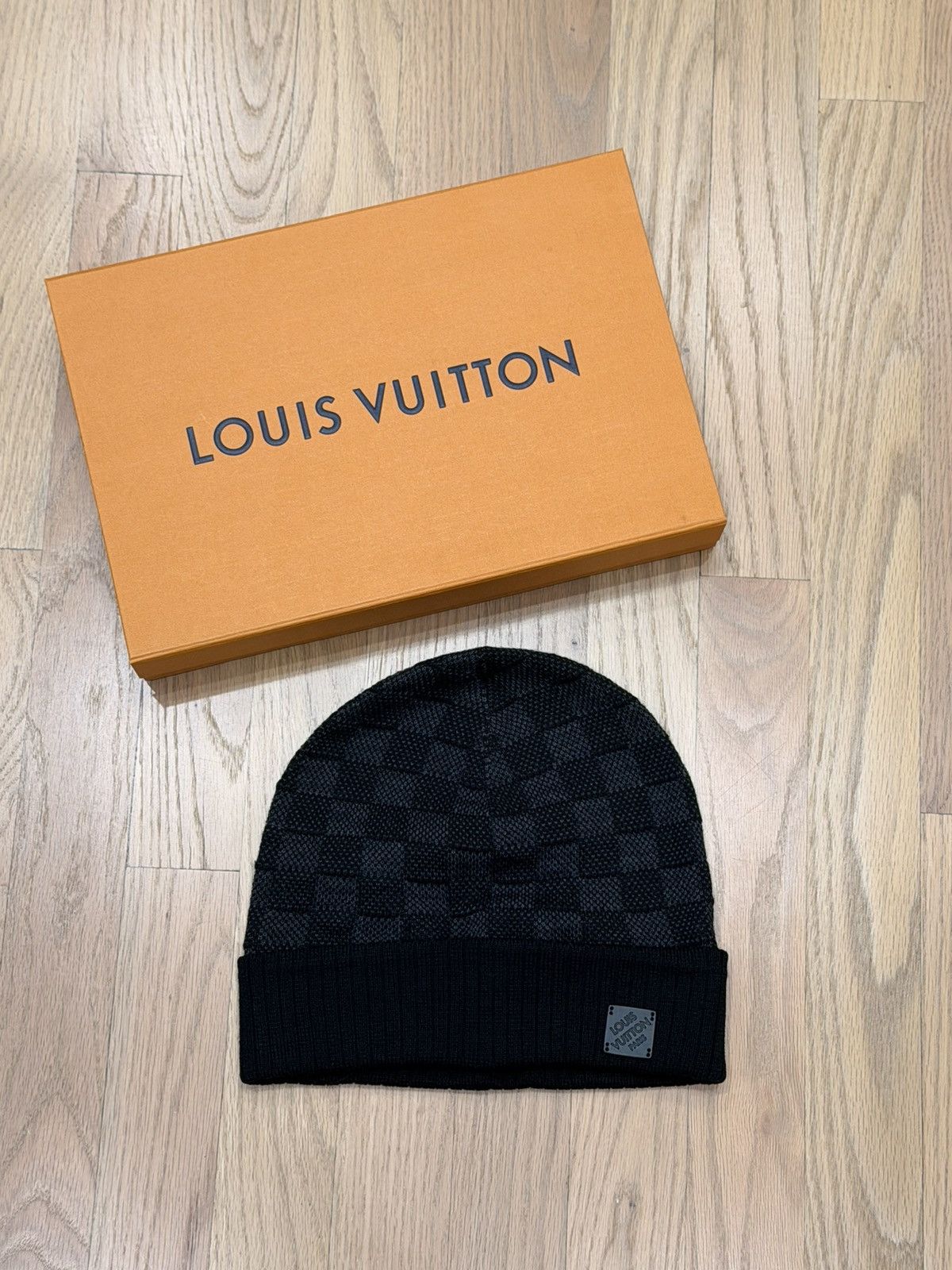 Louis Vuitton Louis Vuitton Neo Petit Damier Beanie Size ONE SIZE - 1 Thumbnail