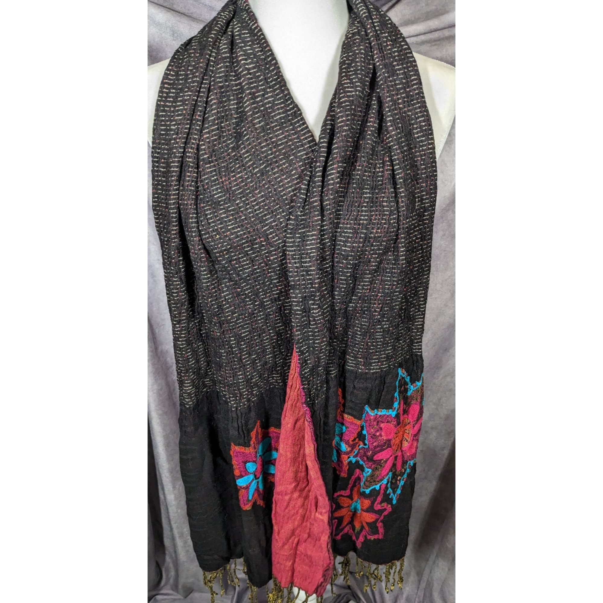 Other Vintage Bohemian Grey And Pink Floral Embroidered Scarf Size ONE SIZE - 7 Thumbnail