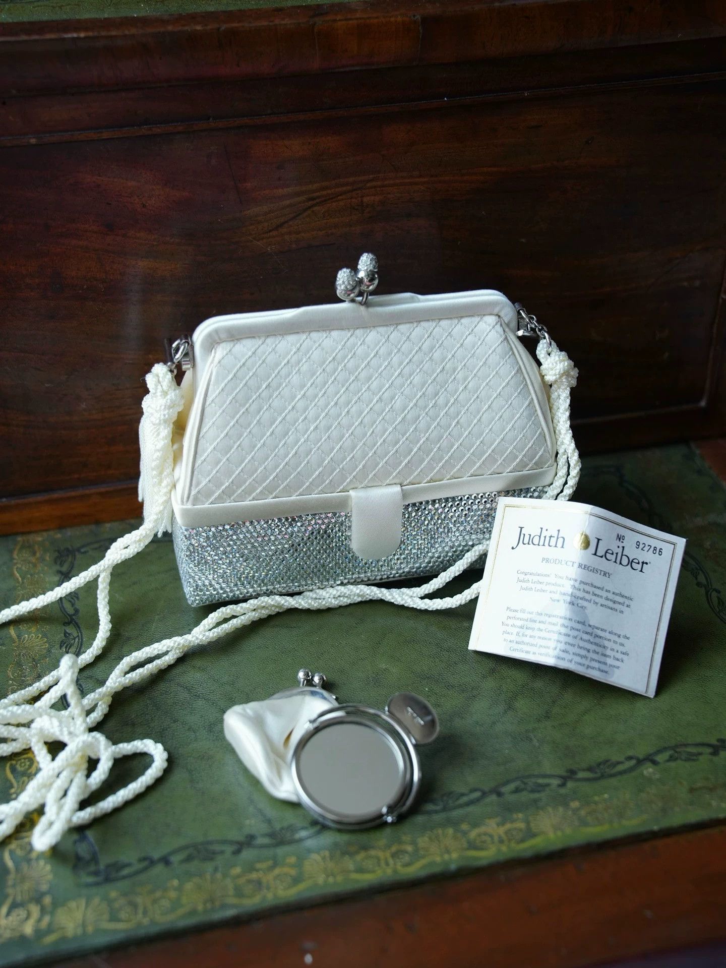 Judith Leiber Judith Leiber Vintage White Crystal Quilted 2way Clutch Size ONE SIZE - 1 Thumbnail