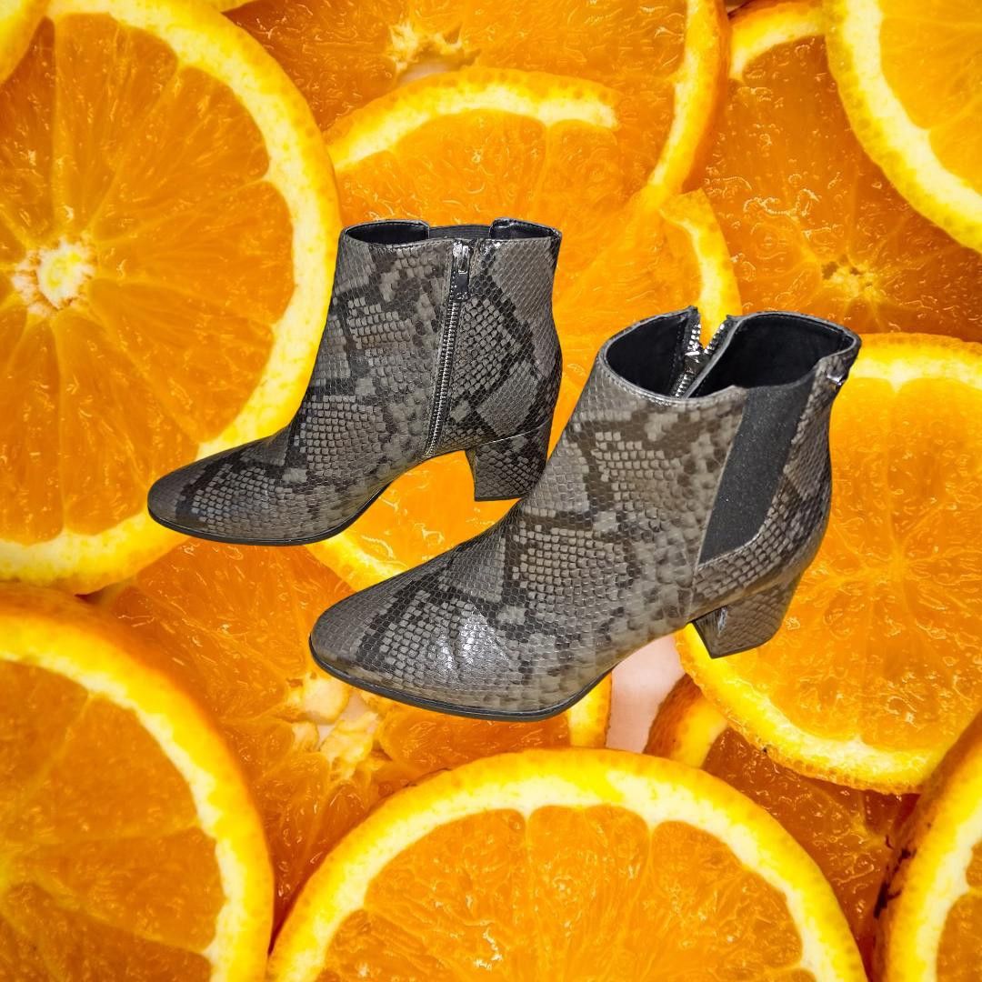 Calvin Klein Calvin Klein Fiona Snakeskin Pattern Ankle Boots Size 9.5 Size US 9.5 / IT 39.5 - 1 Thumbnail
