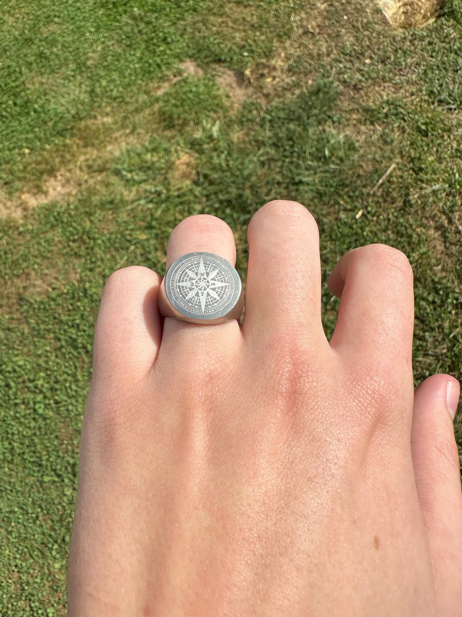 Jewelry Silver Compass Signet Ring Size ONE SIZE - 2 Thumbnail