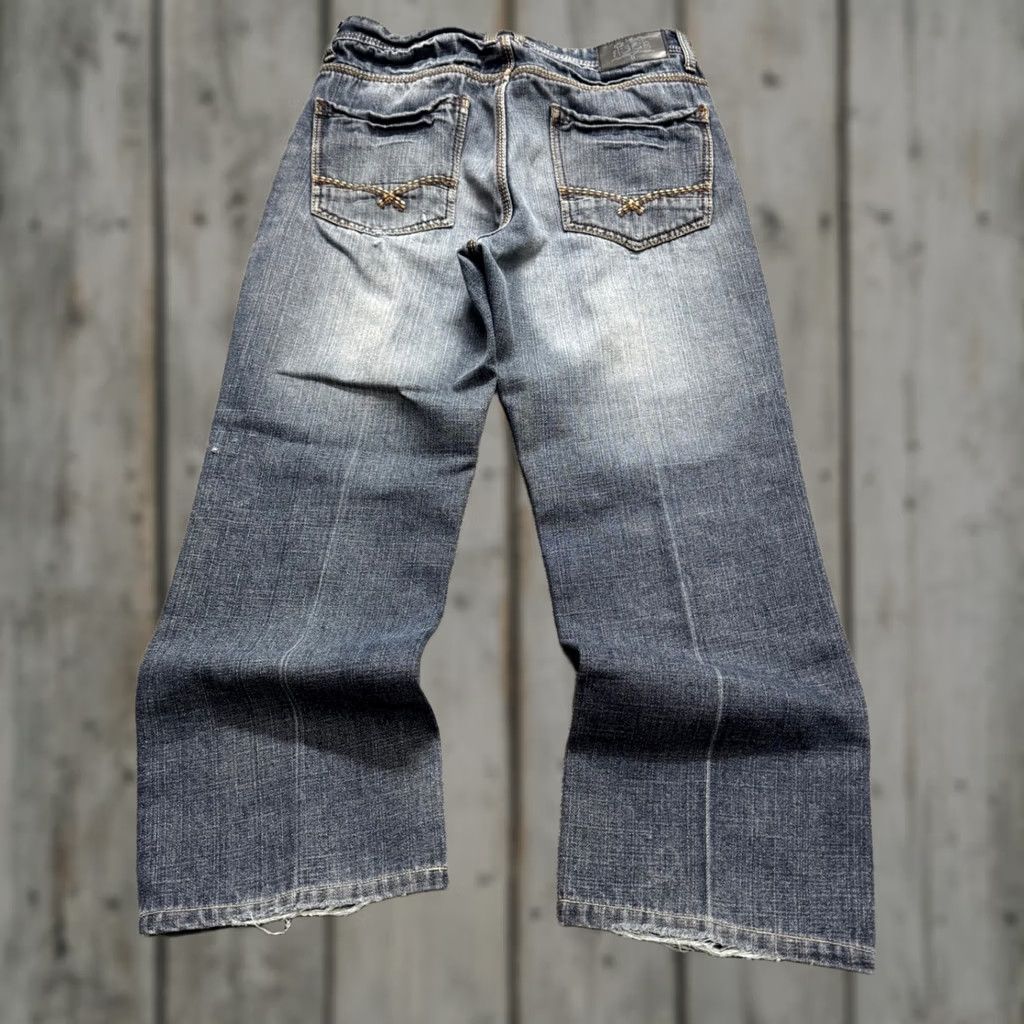 The Unbranded Brand Bailey's Pit Black Jeans Women's 30x25 Boot Cut Cotton Blend Light Wash - Blue - Women - Bootcut - 30 - Regular - Distressed - Good Pre-owned Size 30" / US 8 / IT 44 - 1 Thumbnail