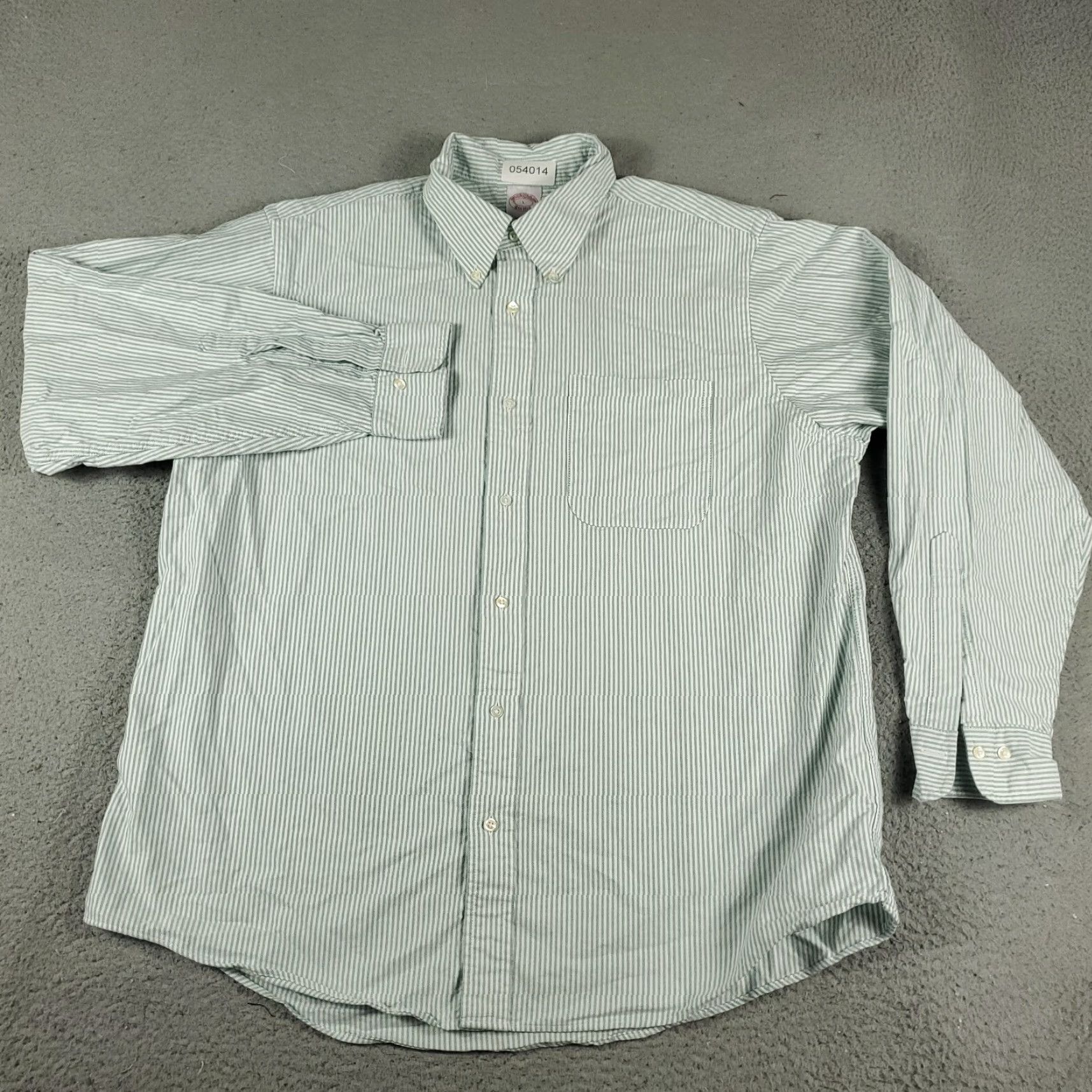 Brooks Brothers Brooks Brothers Blue Striped Button-Up Shirt Mens Large Long Sleeve Casual Size US L / EU 52-54 / 3 - 2 Thumbnail