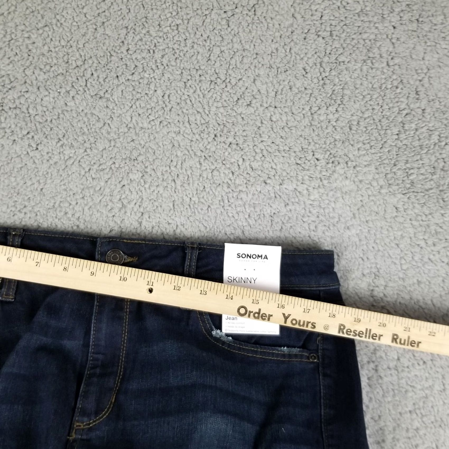 Vintage Sonoma Everyday Jeans Women 16 Skinny NWT Distressed Whiskers Denim Blue Slim Modern Jeans Womens 16R Distressed Skinny Size 38" / US 16 / IT 52 - 3 Thumbnail