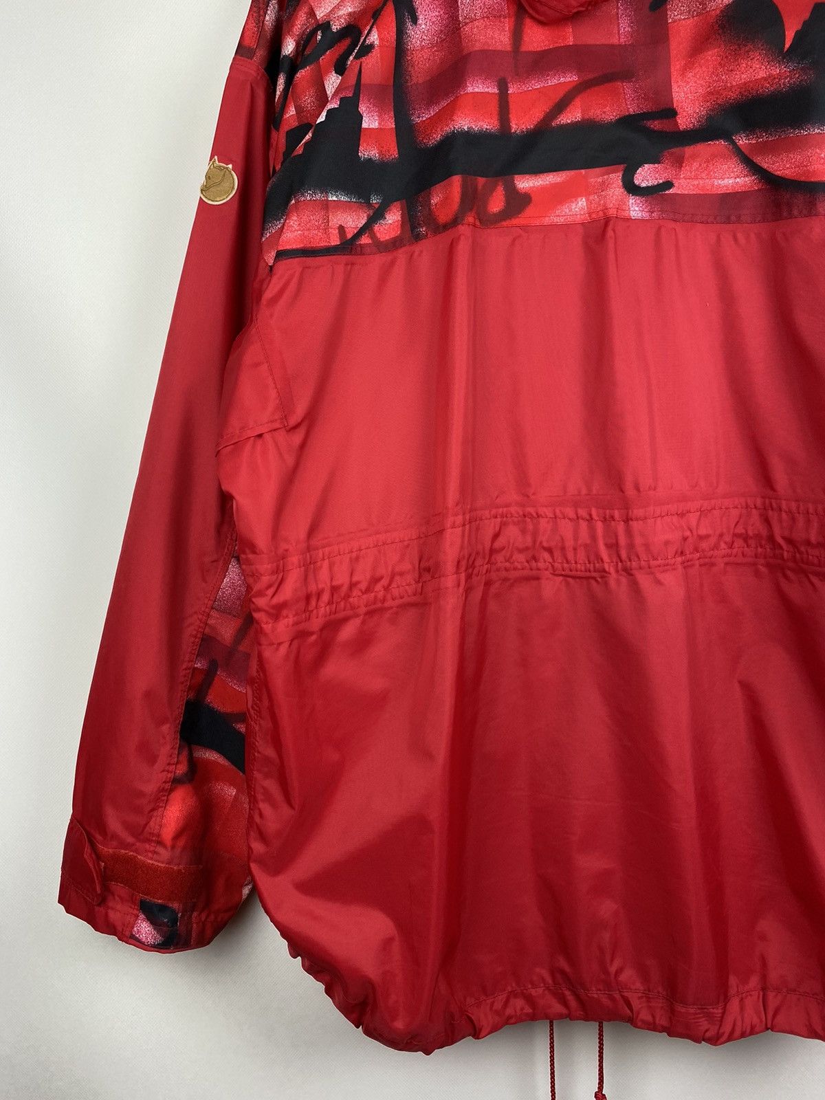 Fjallraven × Vintage Fjallraven vintage overprinted hooded windbreaker jacket Size US L / EU 52-54 / 3 - 18 Thumbnail