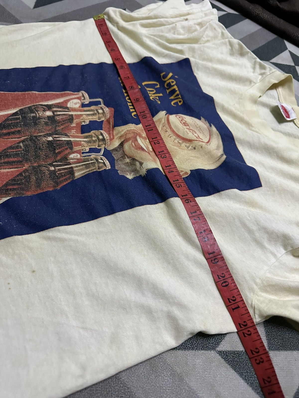 Coca Cola Vintage 1996 Coca cola tshirt Size US L / EU 52-54 / 3 - 6 Thumbnail