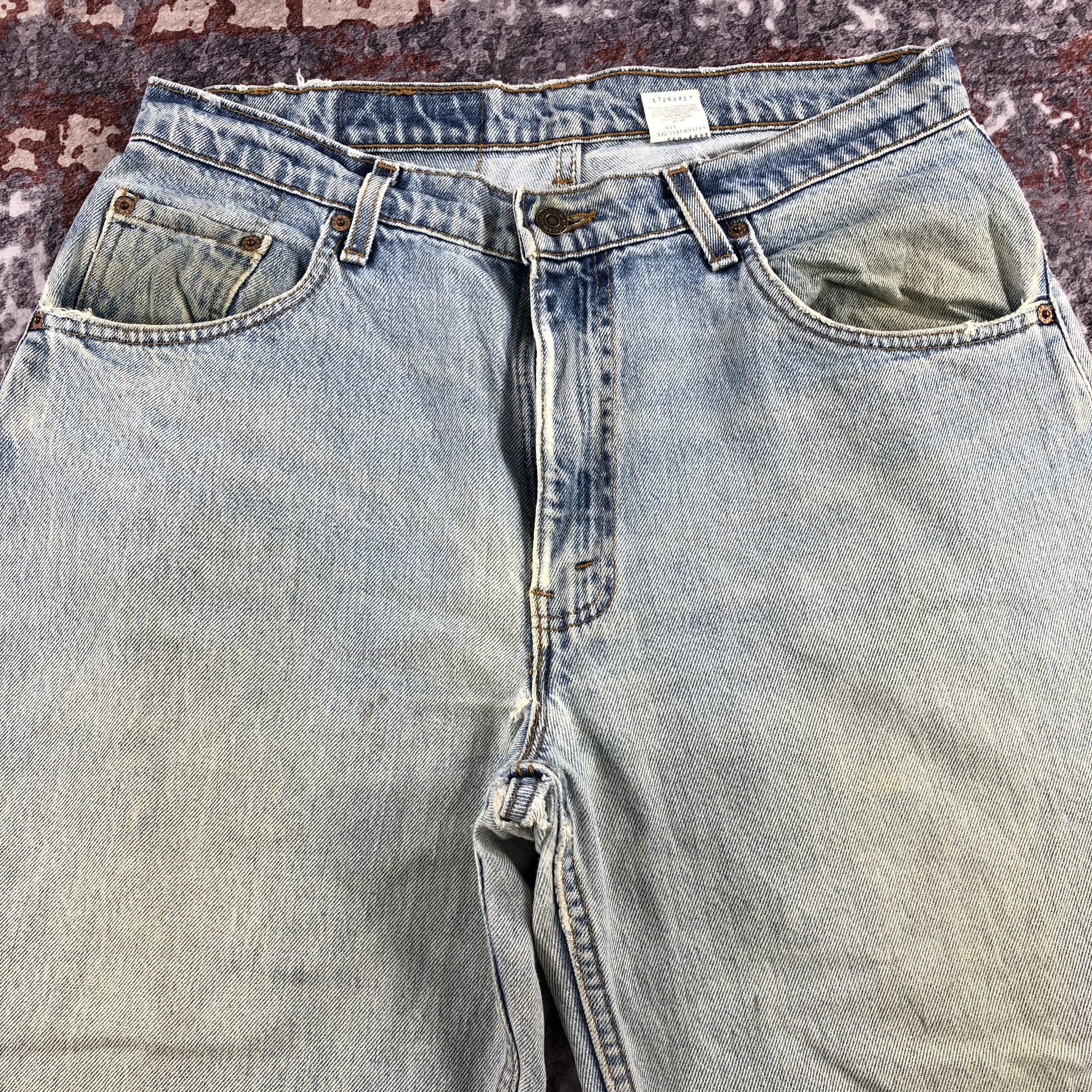 Levi's × Vintage 90s Vintage Light Wash Levis 560 Jeans-JM2312 Size US 35 - 3 Thumbnail