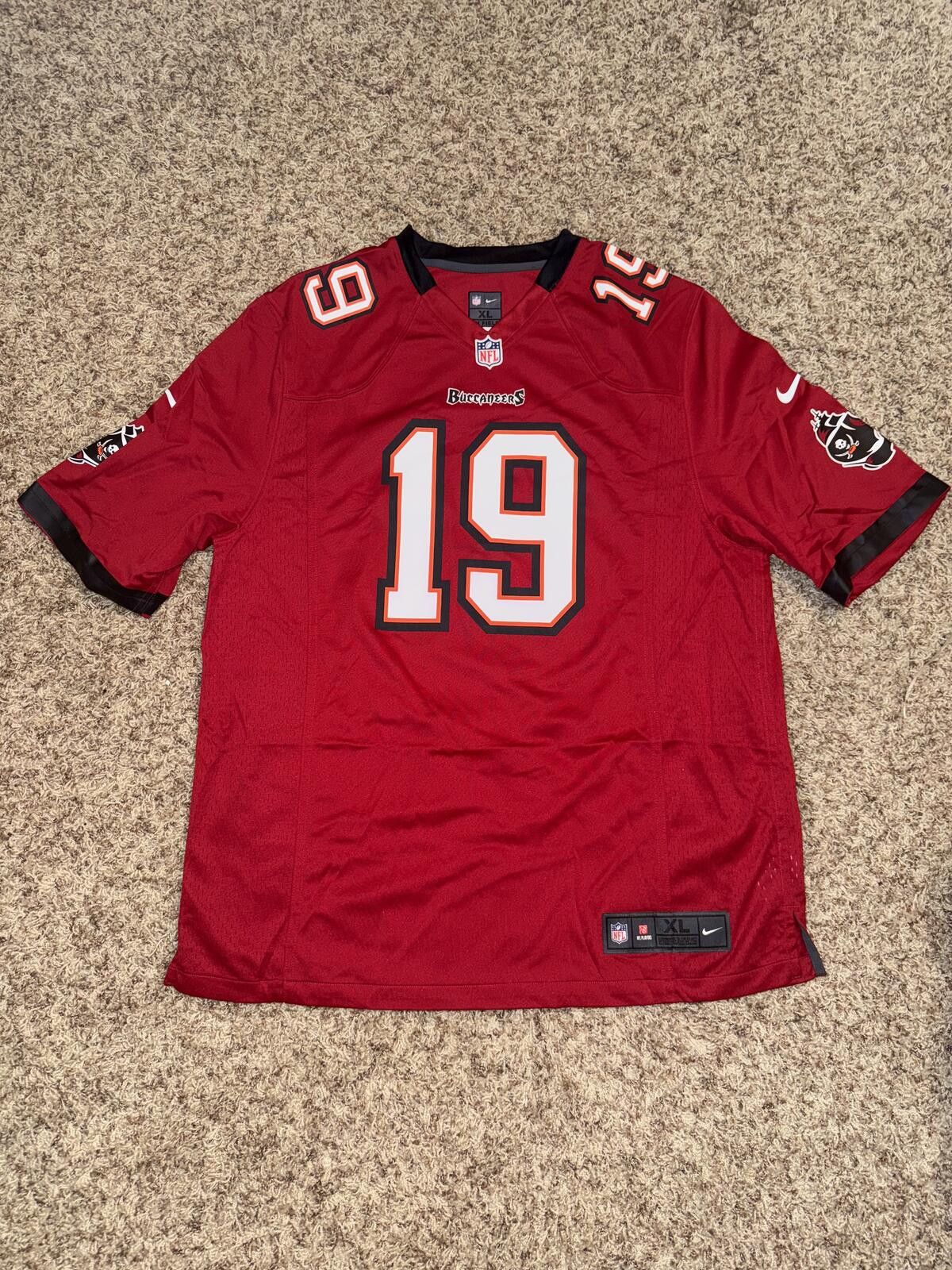 Nike Mens Tampa Bay Buccaneers Mike Williams Nike Red Jersey Size US XL / EU 56 / 4 - 1 Thumbnail