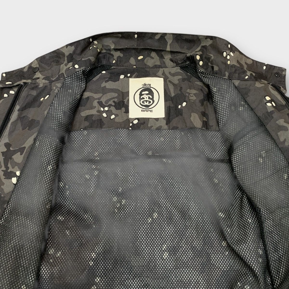 Bape × Stussy A BATHING APE X STUSSY COLLABORATION CAMO JACKET Size US M / EU 48-50 / 2 - 10 Thumbnail