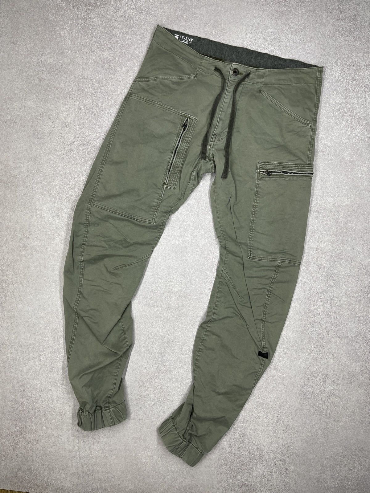 G-Star Mens G Star Raw Powel Qane 3D Tapered Cargo Pants Size 34 Size US 34 / EU 50 - 1 Thumbnail