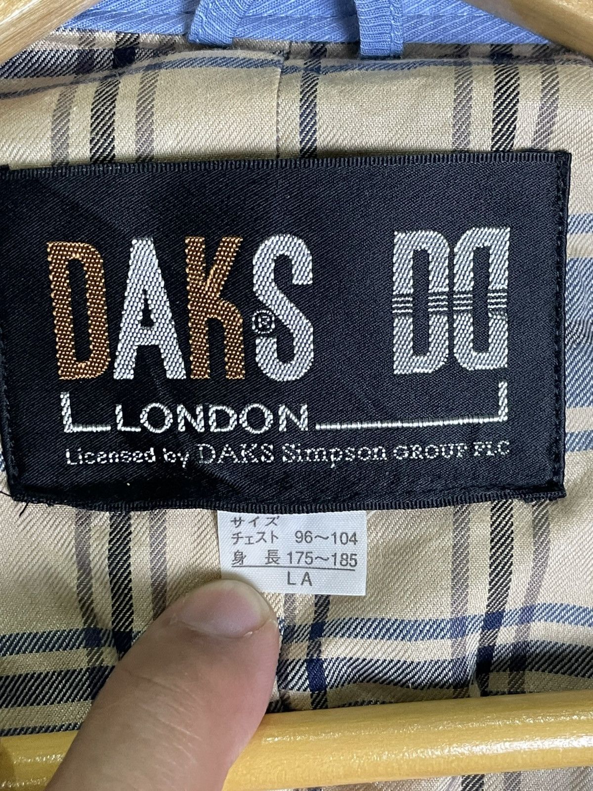 DAKS × Vintage Daks London x Vintage Trench Coat (30) Size US L / EU 52-54 / 3 - 4 Thumbnail