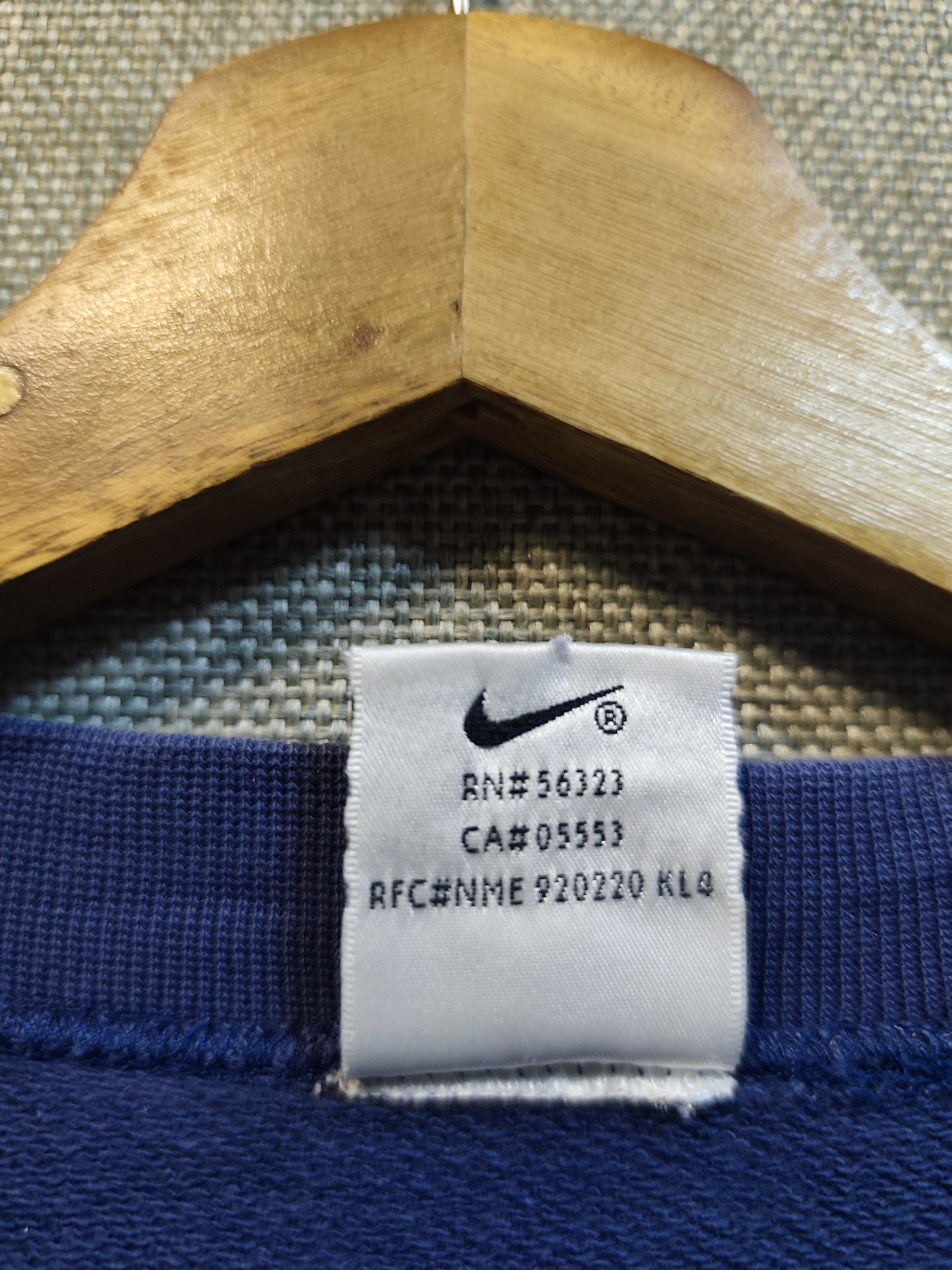 Nike Vintage 90s Sweatshirt Nike Spell Out Size US M / EU 48-50 / 2 - 6 Thumbnail
