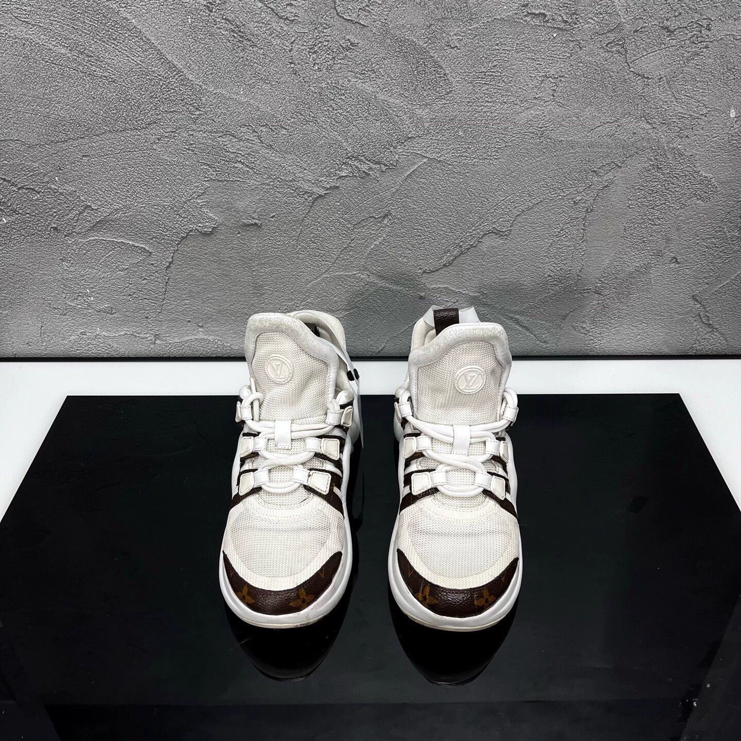 Louis Vuitton LV Archlight Monogram Dad Sneakers Size US 5 / IT 35 - 2 Thumbnail