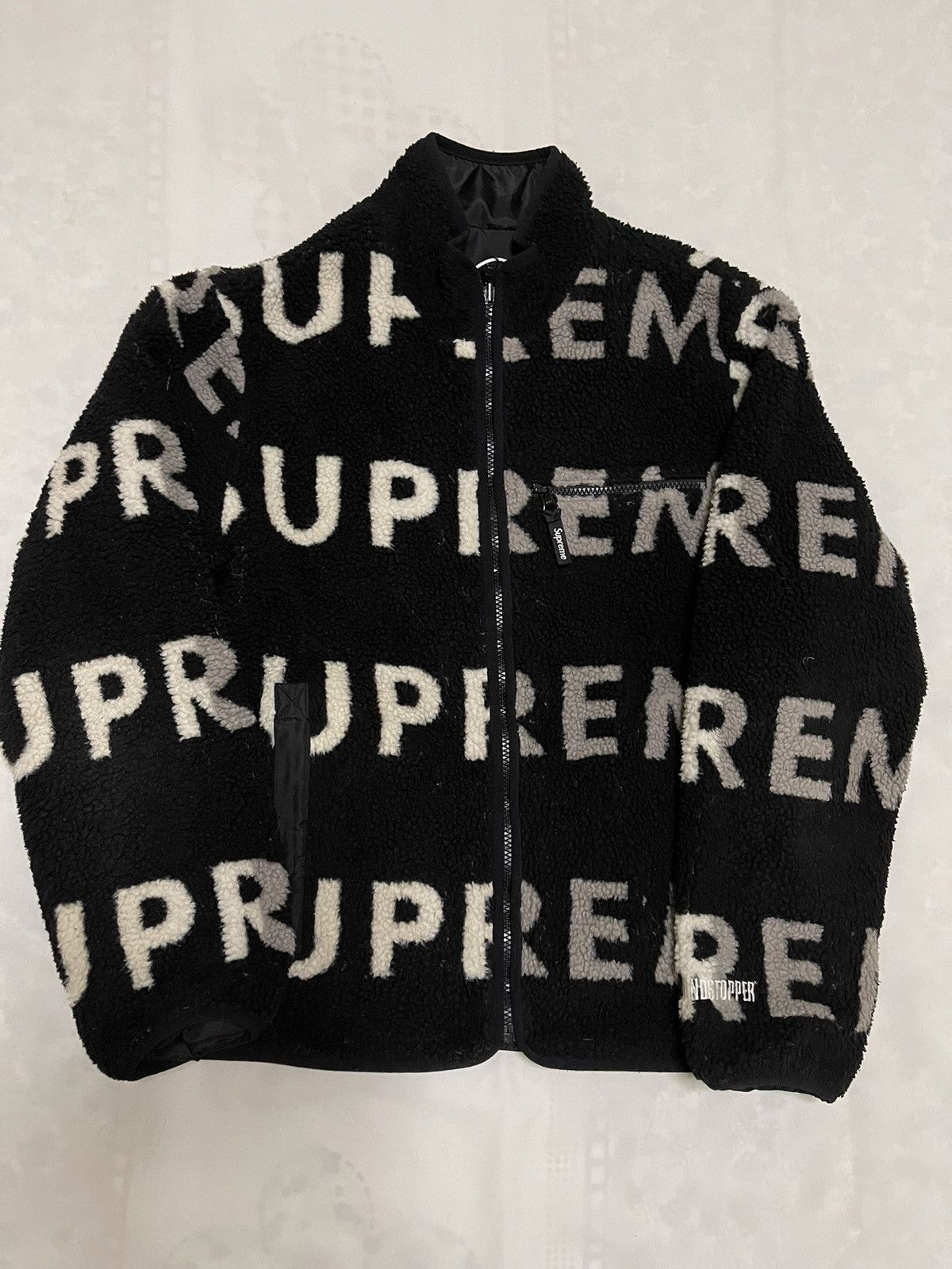 Supreme Supreme fw18 reversible logo fleece Jacket | Grailed